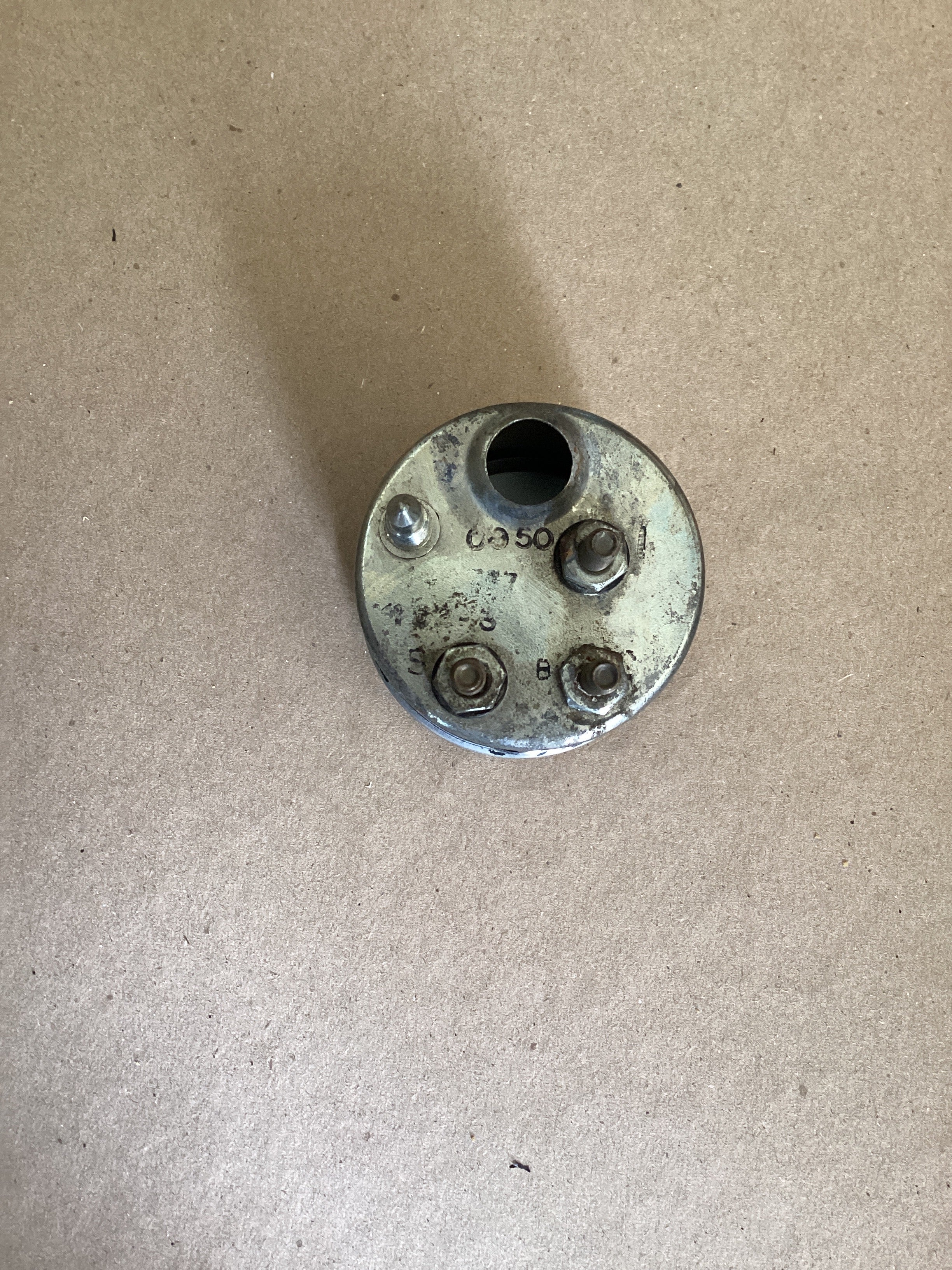 USED | DASHBOARD OIL TEMPERATURE GAUGE KENWORTH | SKU1,493