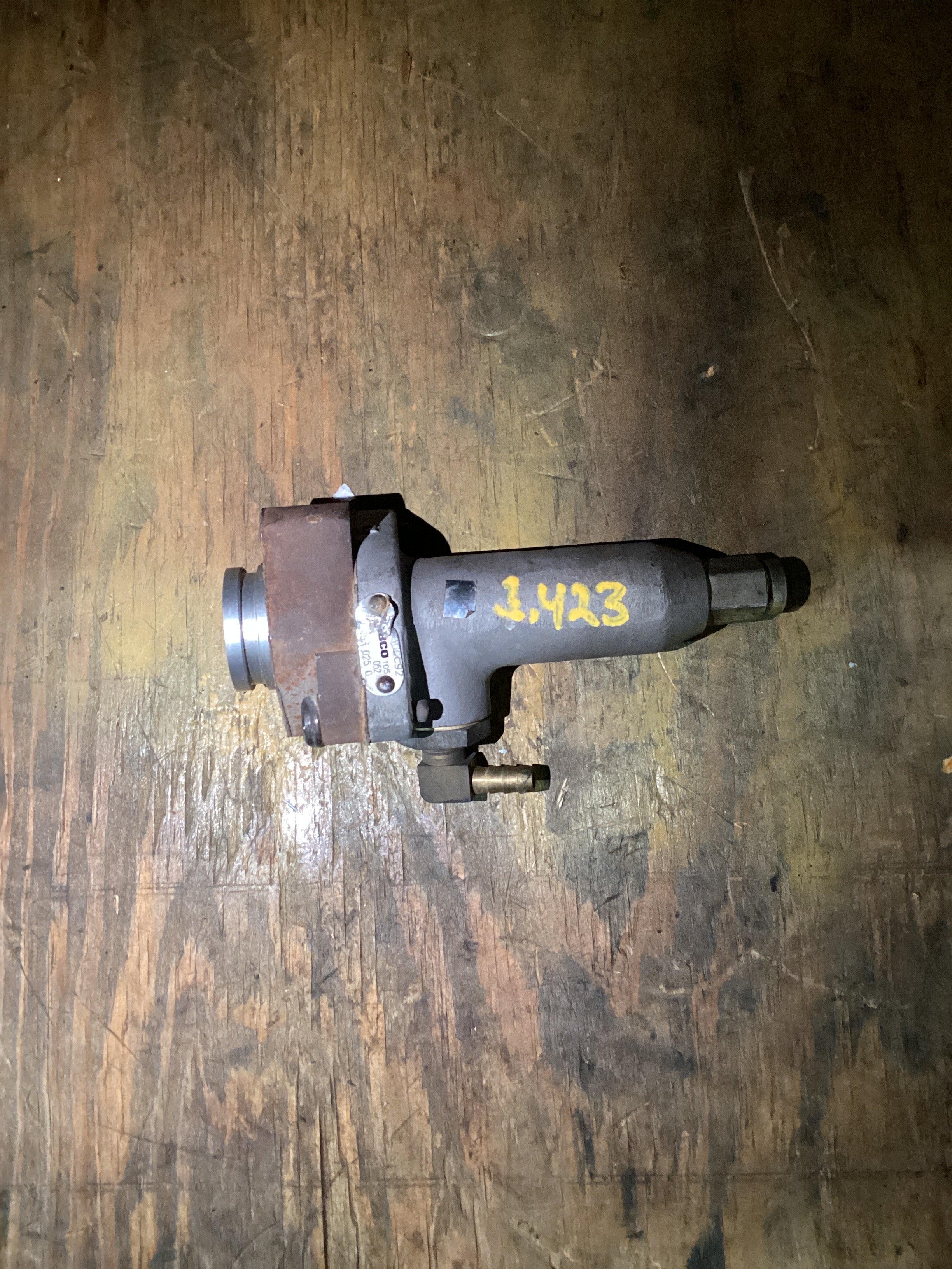 USED | CLUTCH MASTER CYLINDER ACTUATOR INTERNATIONAL | SKU1,423