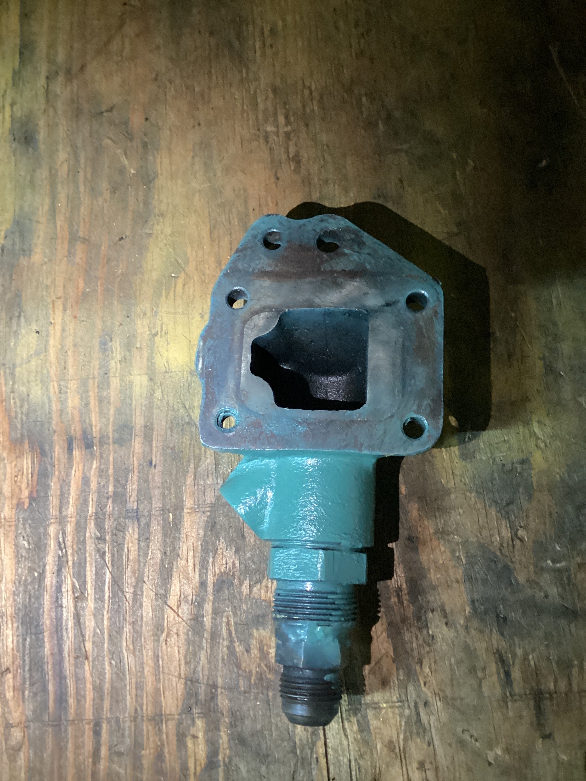 USED | ENGINE TURBO OIL DRAIN ADAPTER STRUT DETROIT 14 L | SKU1,442