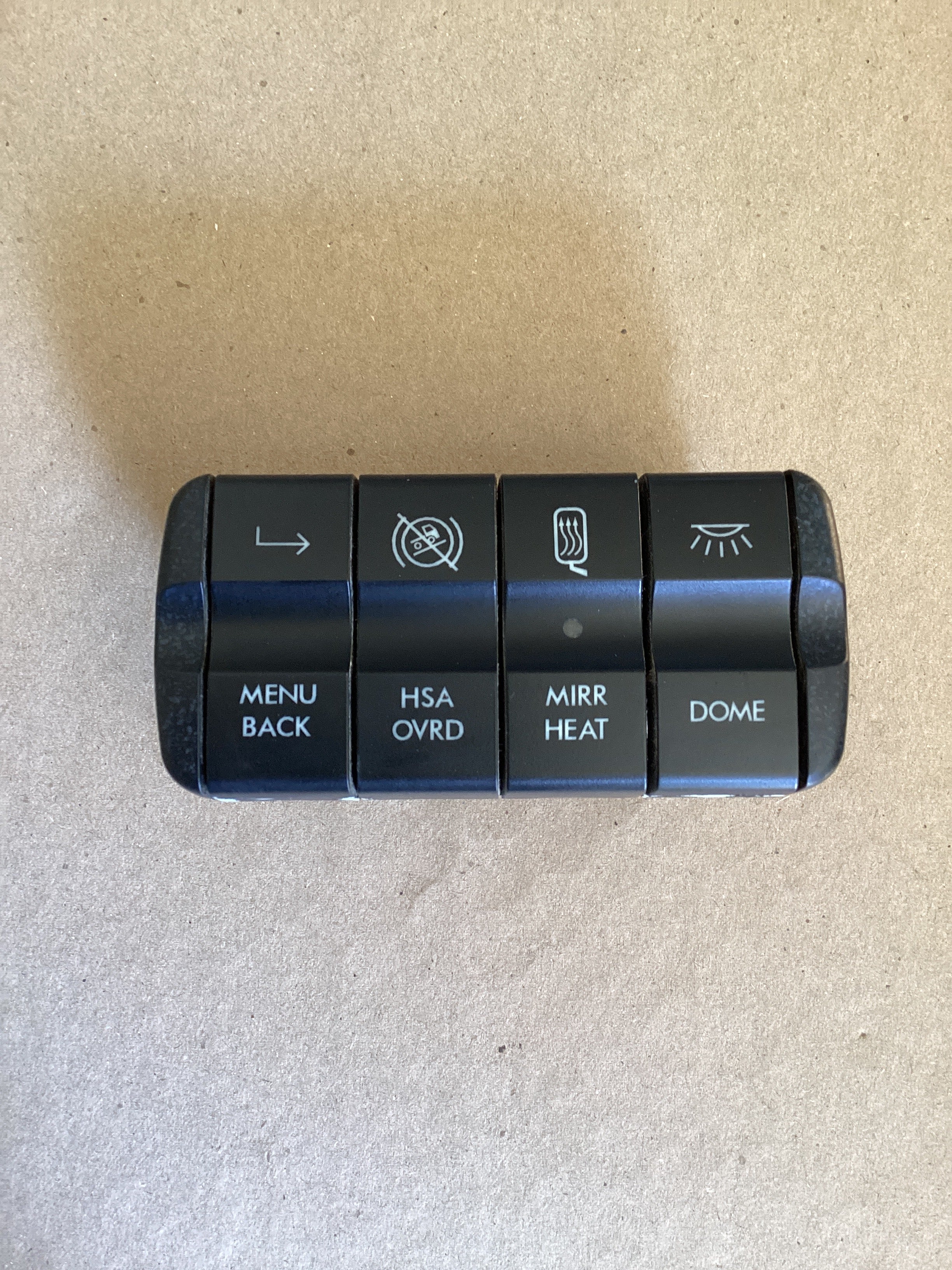 USED | DASHBOARD PANEL SWITCH MODULE FREIGHTLINER | SKU1,518