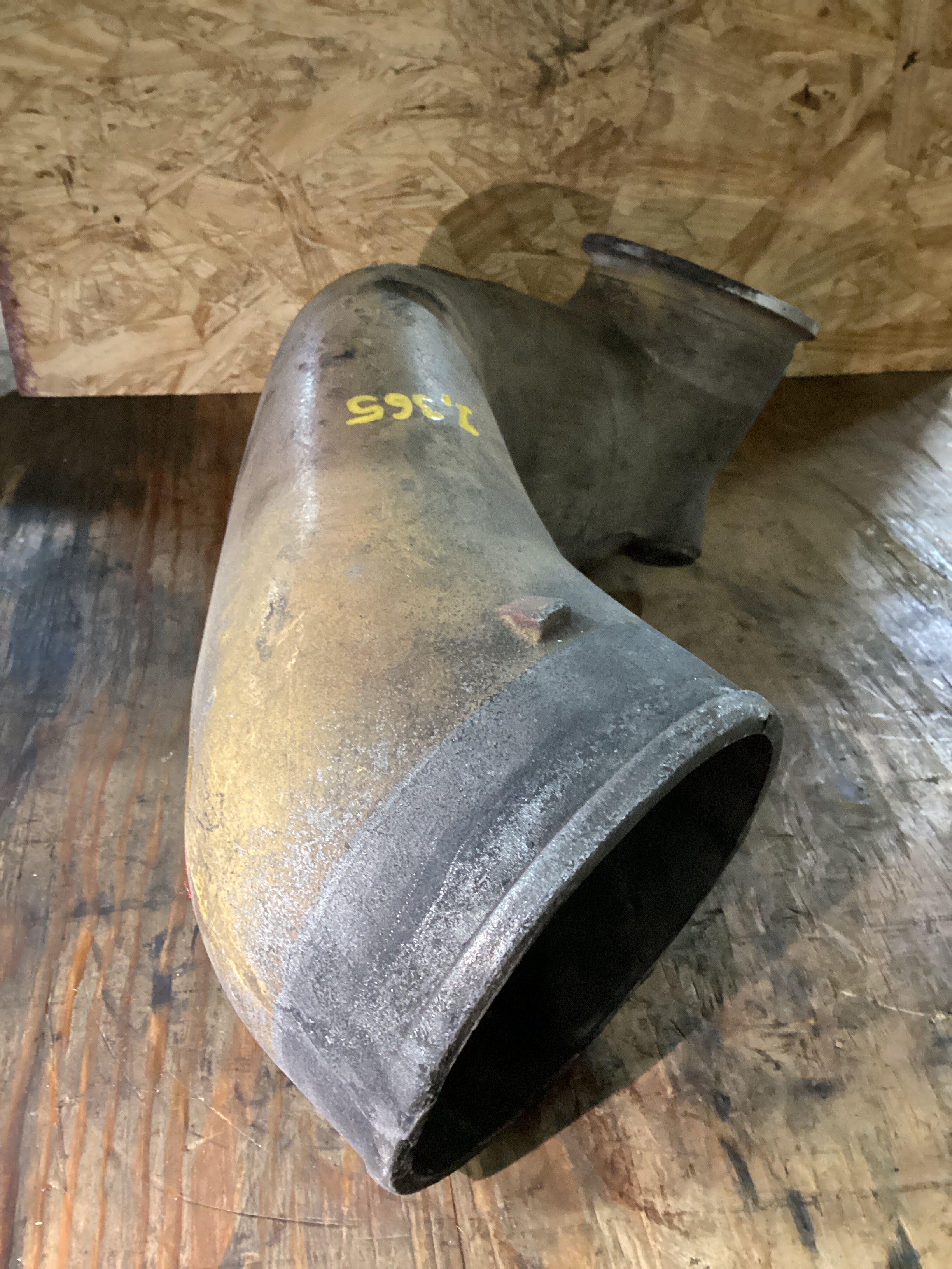 USED | ENGINE TURBO MULTIPLE BEND ELBOW AIR CONNECTION PIPE CAT C15 | SKU1,365