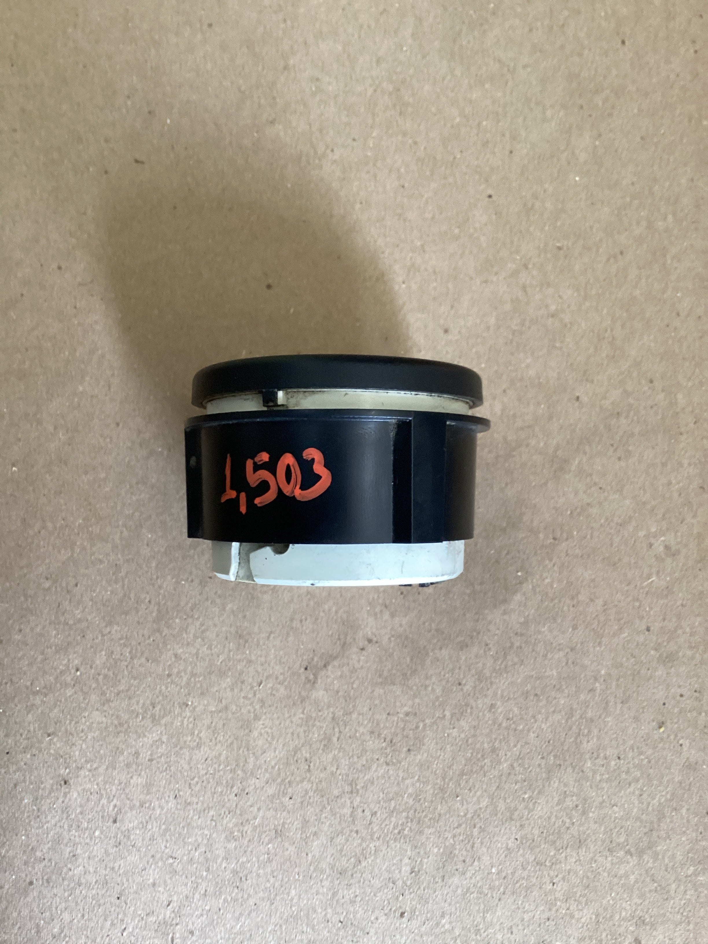 USED | DASHBOARD VOLTMETER GAUGE FREIGHTLINER | SKU1,503