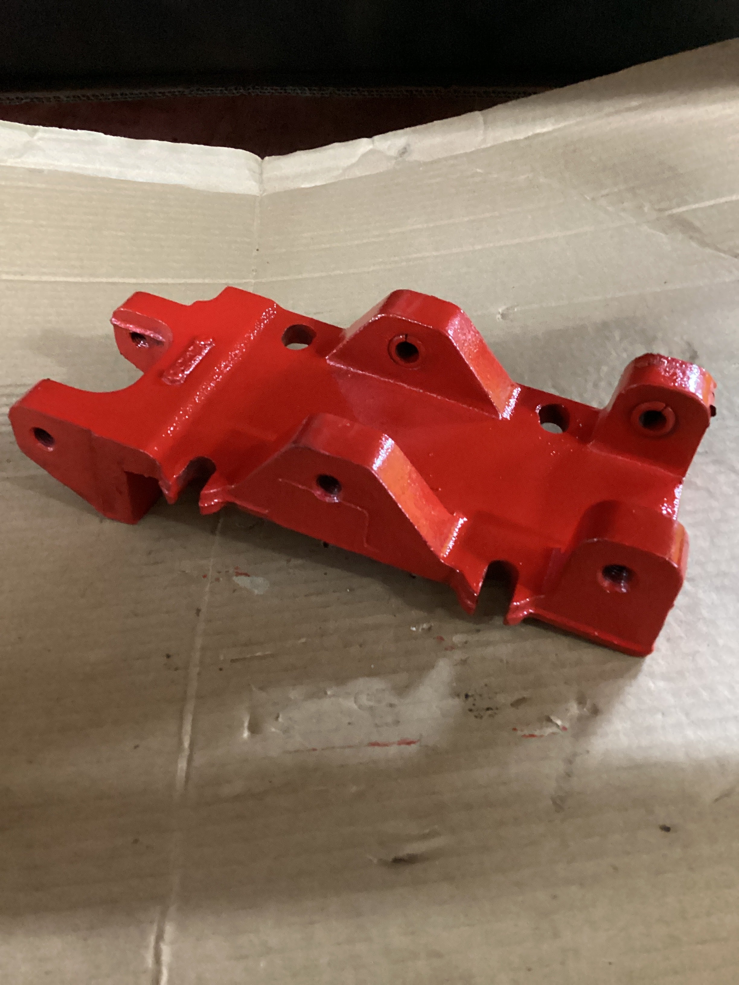 USED | ENGINE A/C COMPRESSOR MOUNTING SUPPORT BRACKET CUMMINS ISX | SKU1,748