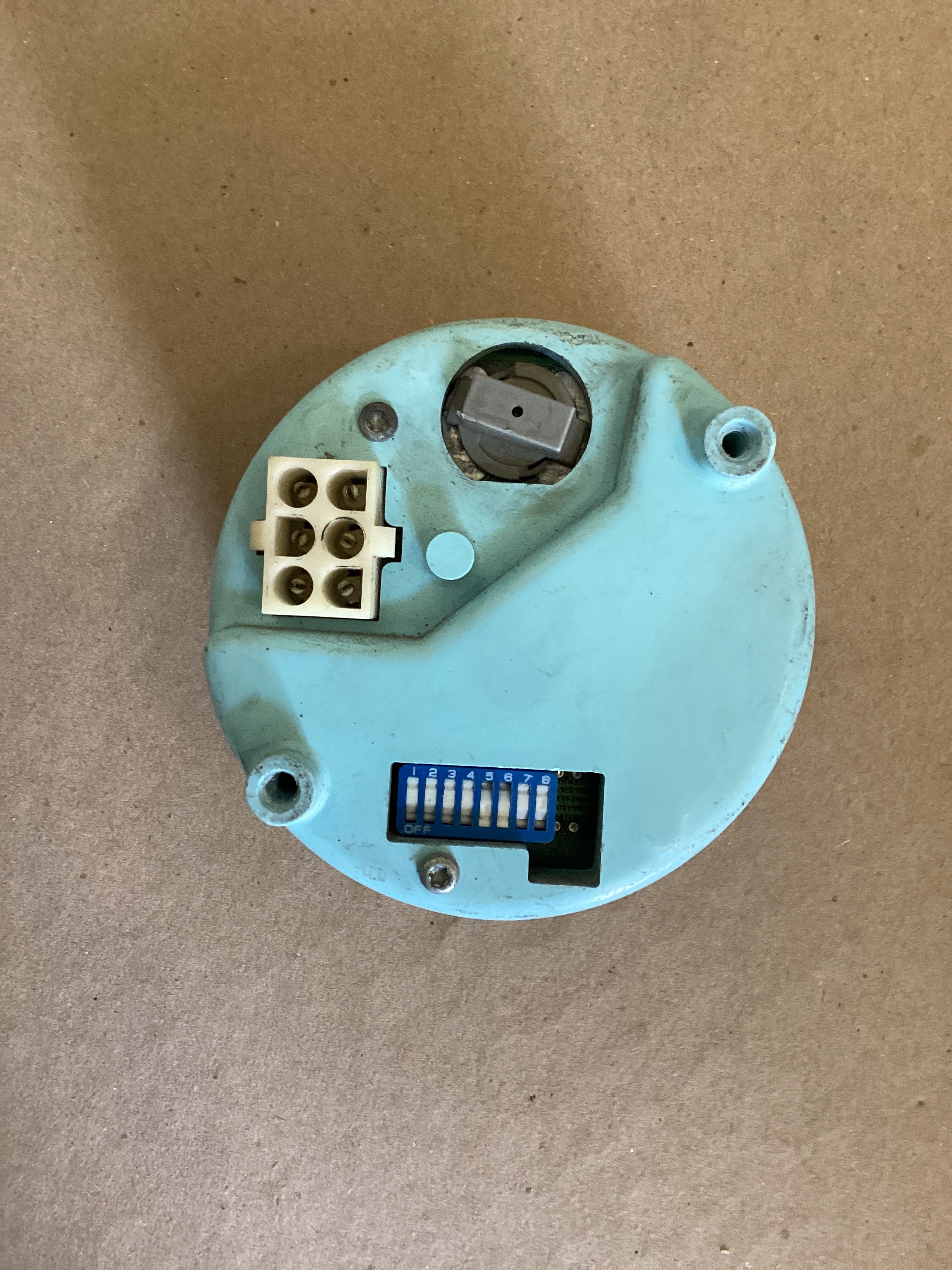 USED | DASHBOARD PANEL RPM TACHOMETER GAUGE FREIGHTLINER | SKU1,569