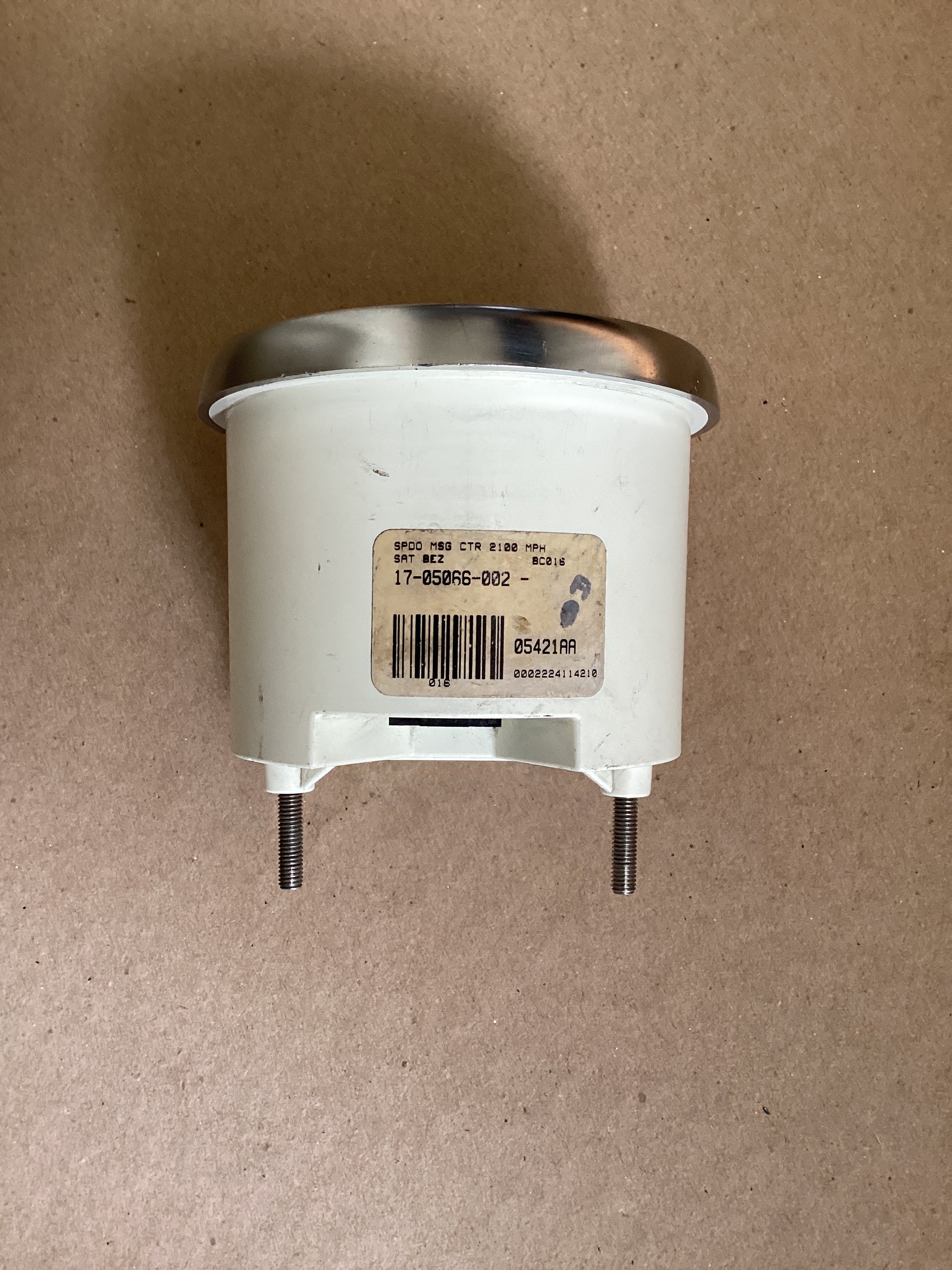 USED | DASHBOARD MPH KM/H SPEEDOMETER GAUGE PETERBILT 387 | SKU1,509