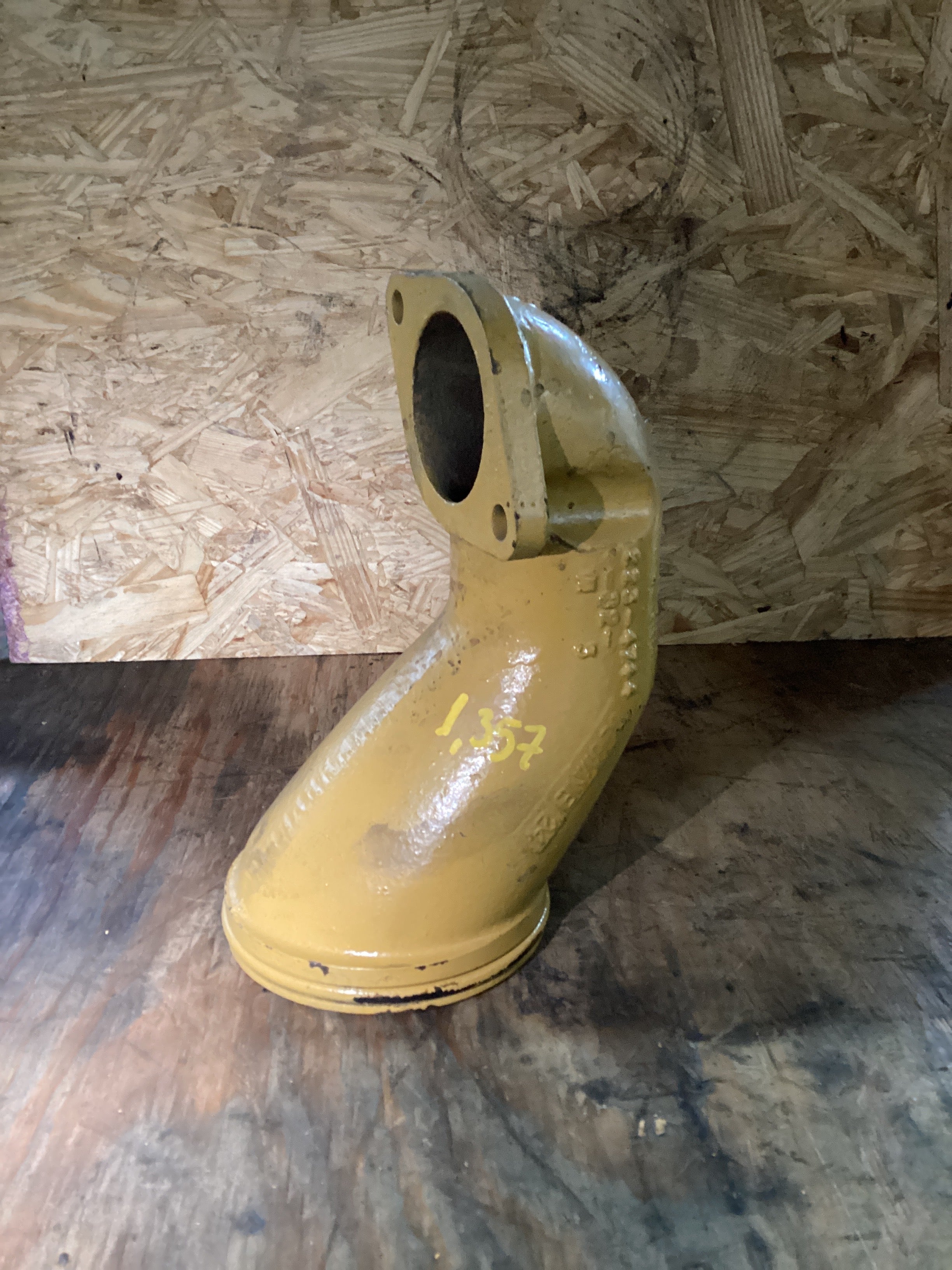 USED | ENGINE WATER TRANSFER TUBE CAT C15 | SKU1,357