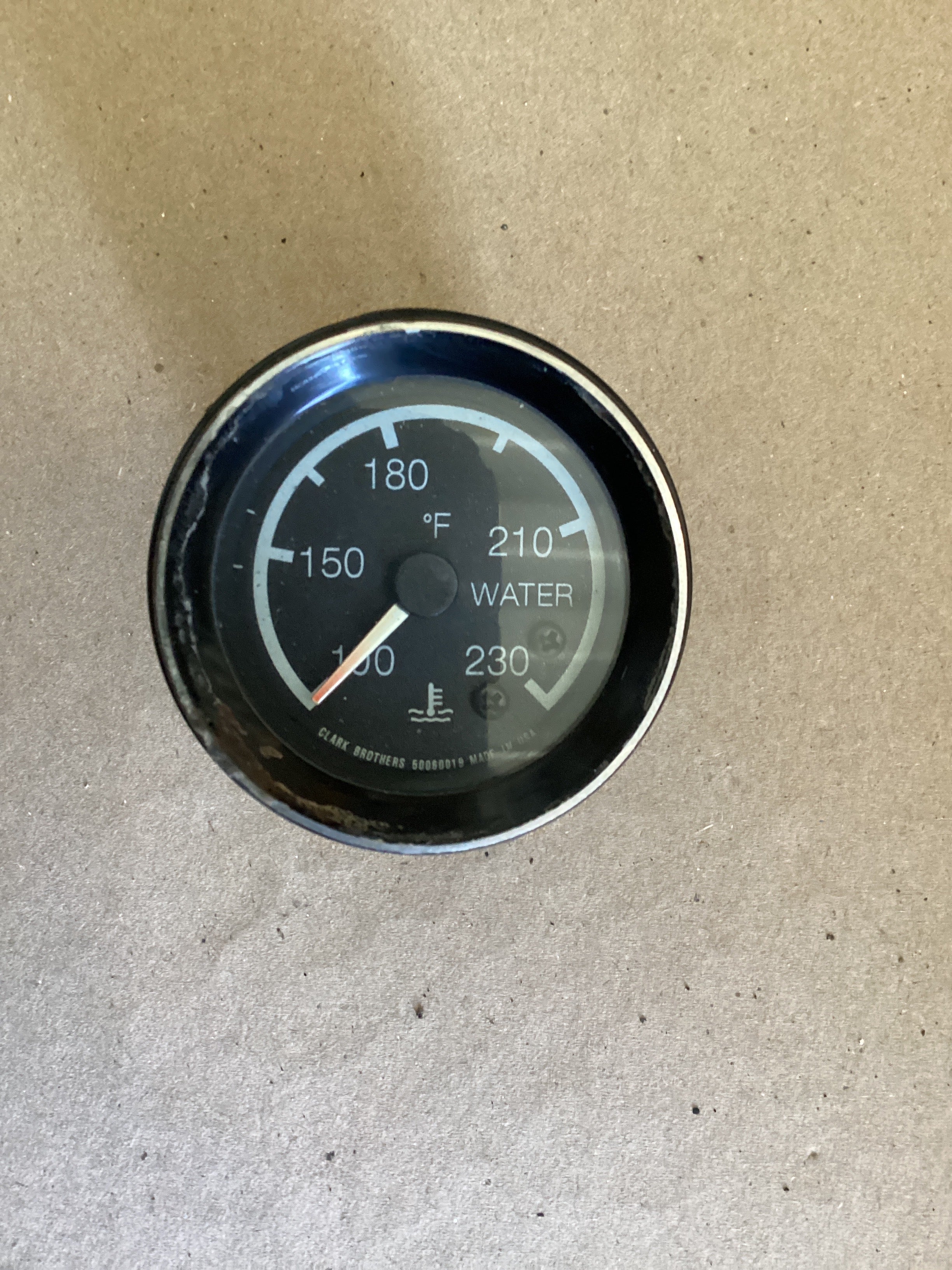 USED | DASHBOARD PANEL WATER TEMPERATURE GAUGE PACCAR KENWORTH | SKU1,559