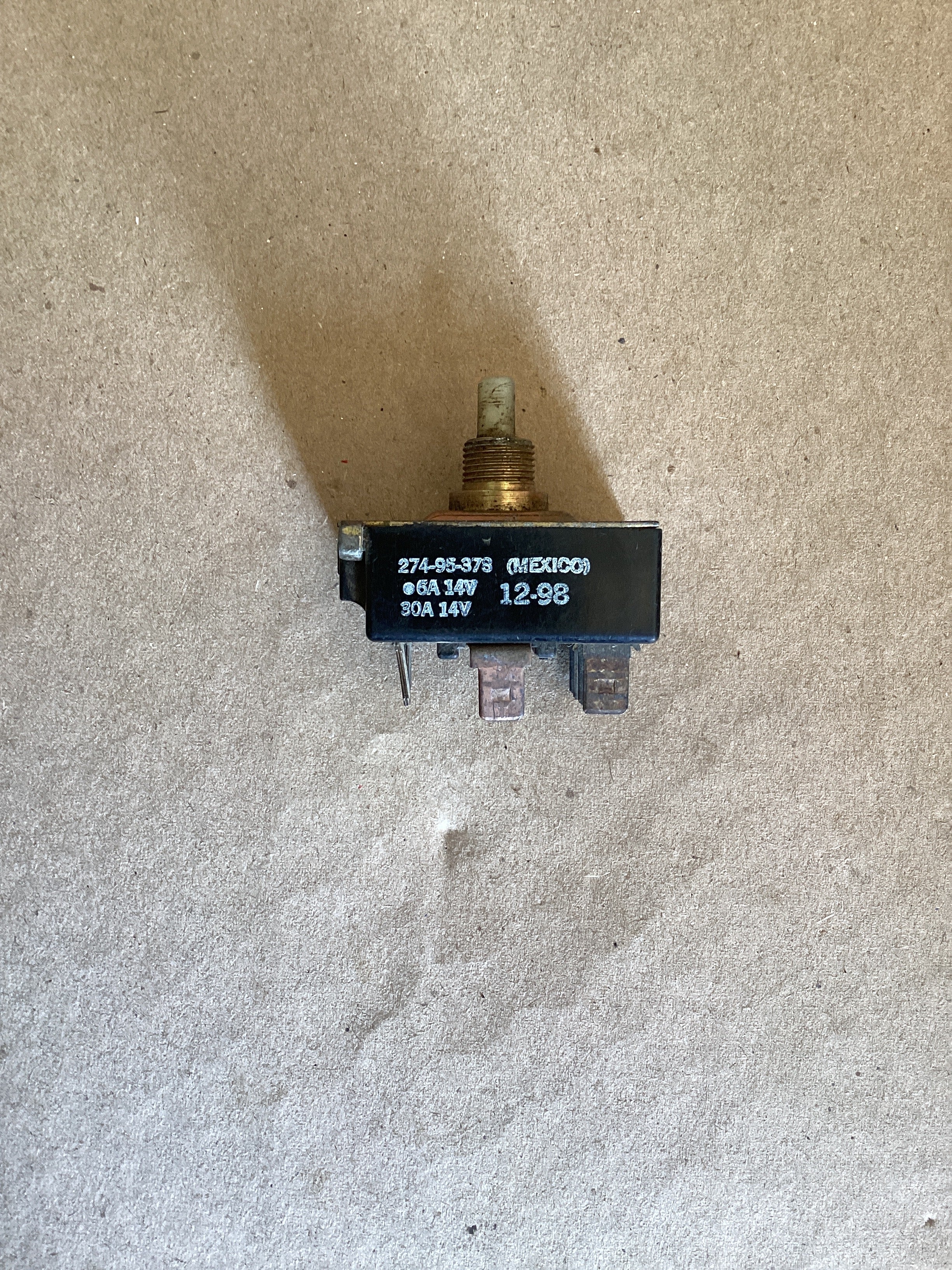USED | DASHBOARD PANEL A/C BLOWER CONTROL SWITCH PETERBILT | SKU1,541