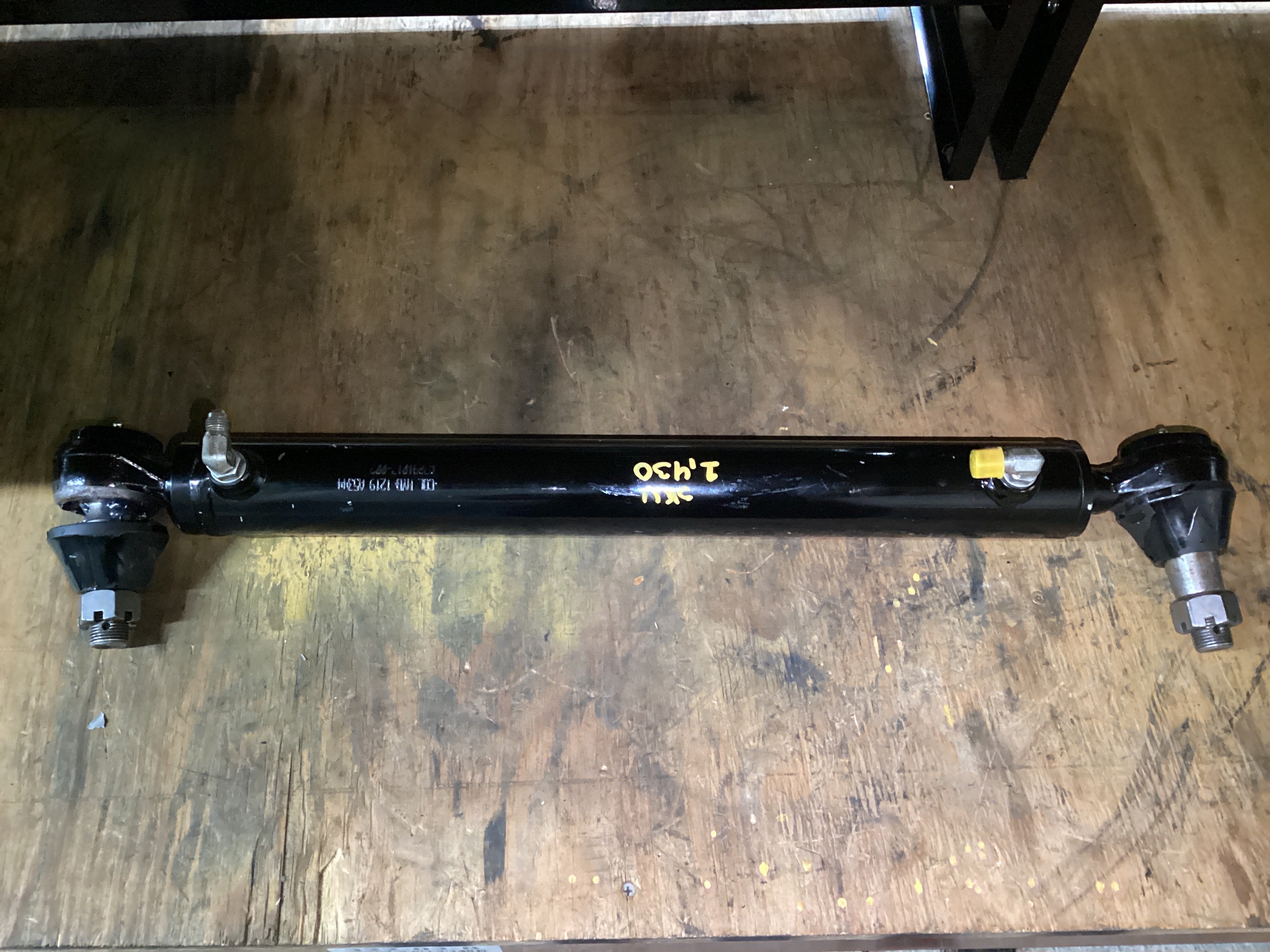 NEW | HYDRAULIC STEERING ASSIST RAM CYLINDER | SKU1,430