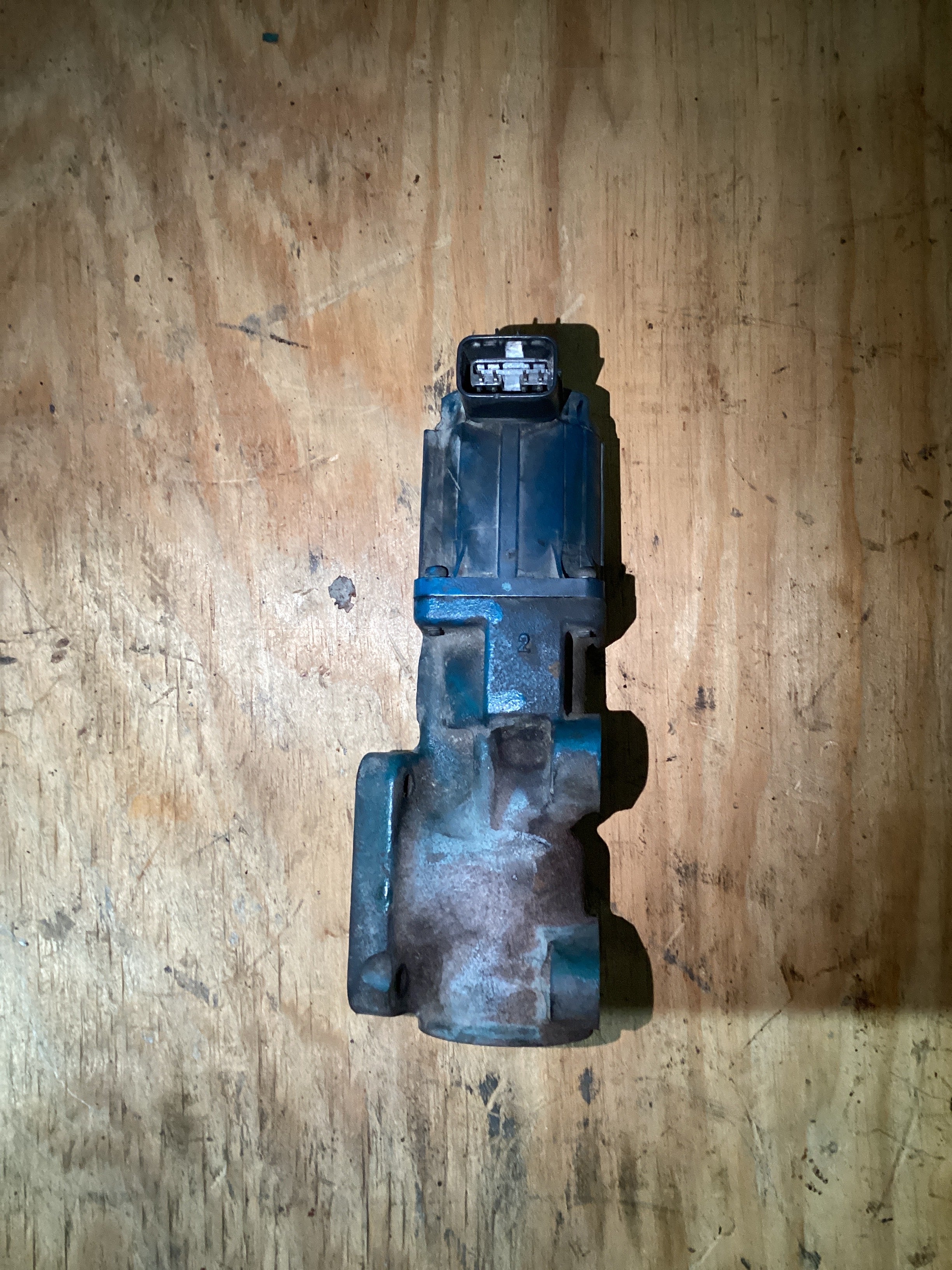 USED | ENGINE EGR VALVE INTERNATIONAL NAVISTAR | SKU1,409
