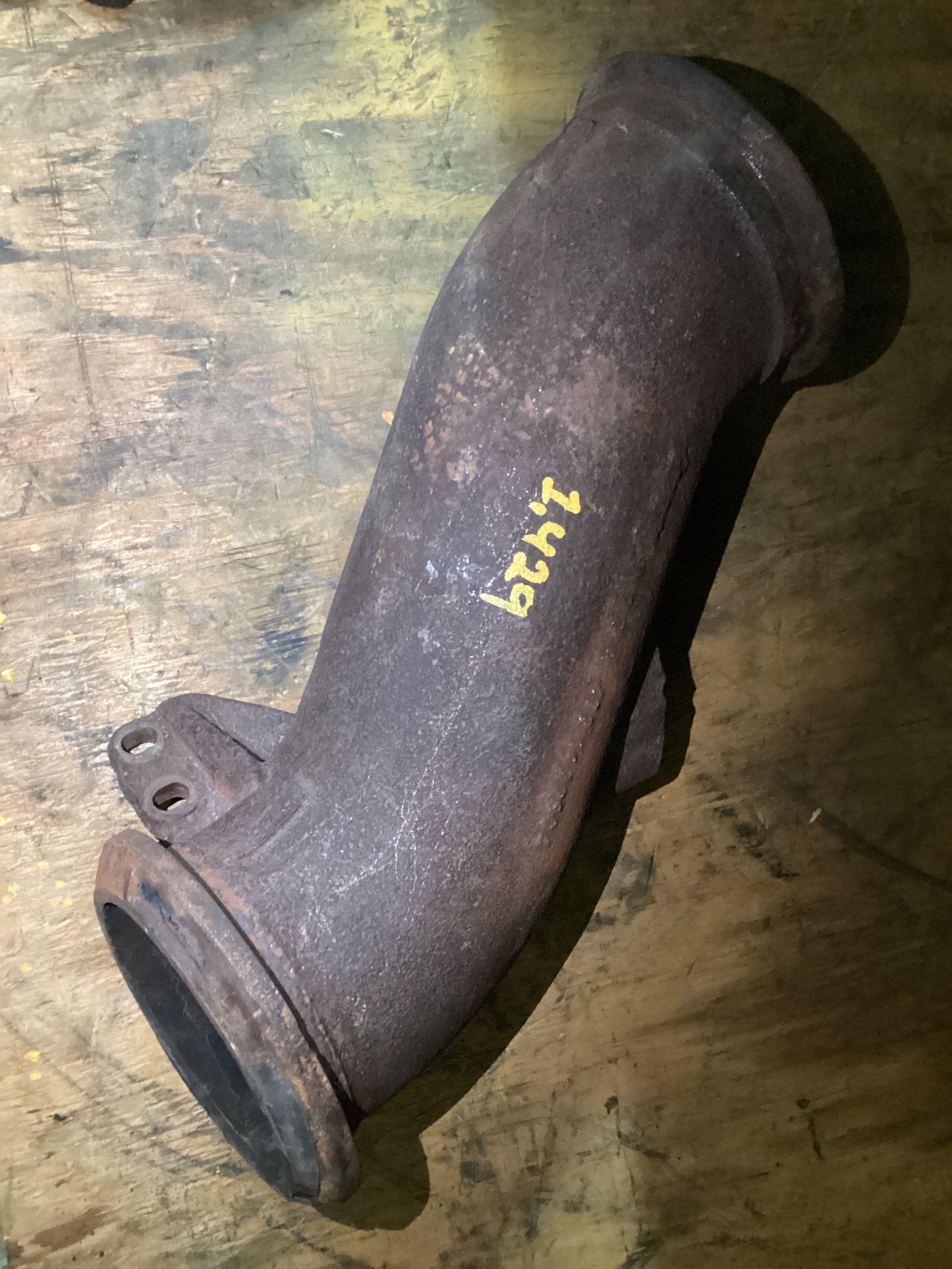 USED | ENGINE EXHAUST MANIFOLD TURBO CONNECTION PIPE DETROIT DD15 | SKU1,429