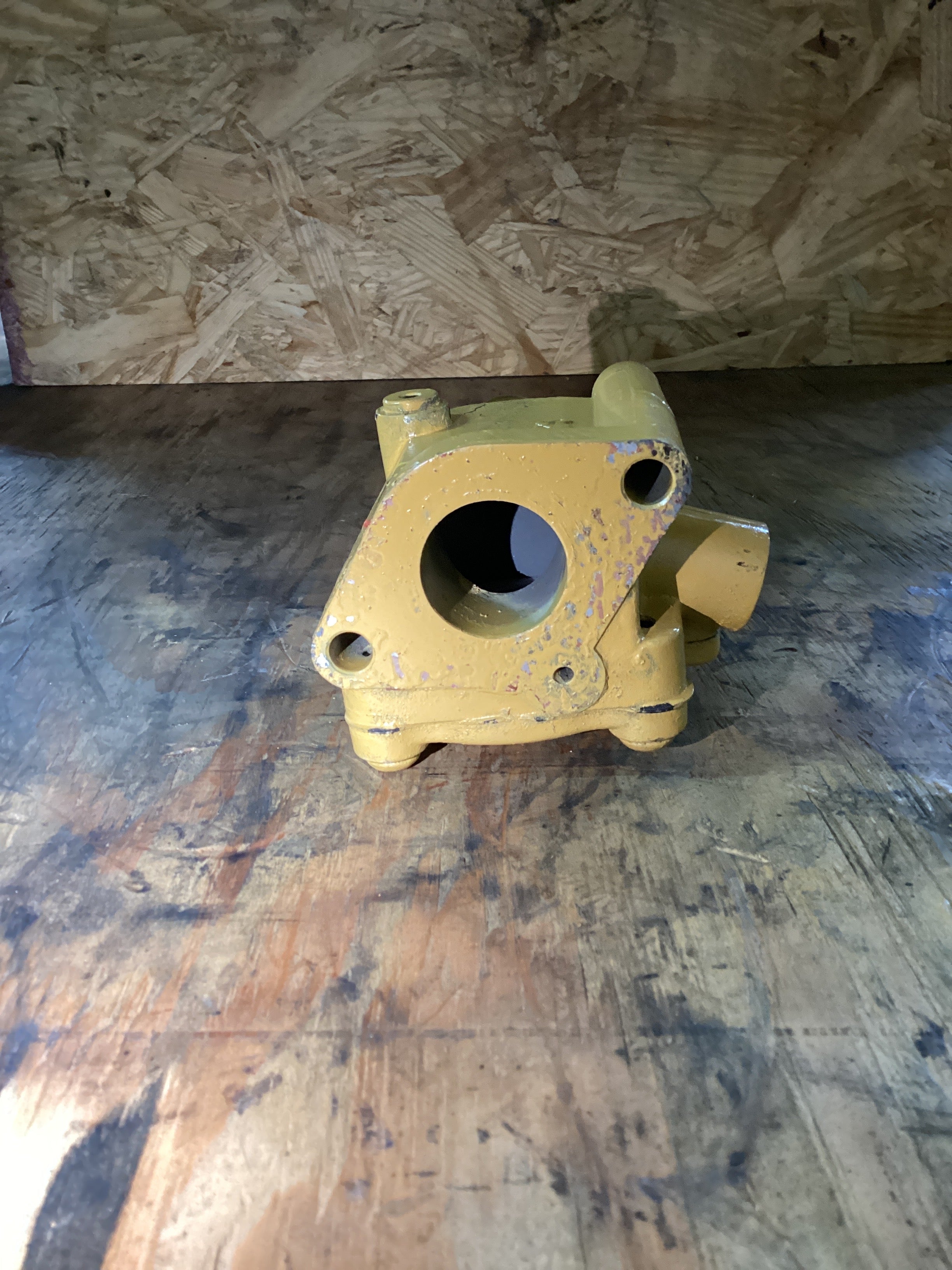 USED | ENGINE WATER VALVE CAT C15 | SKU1,344