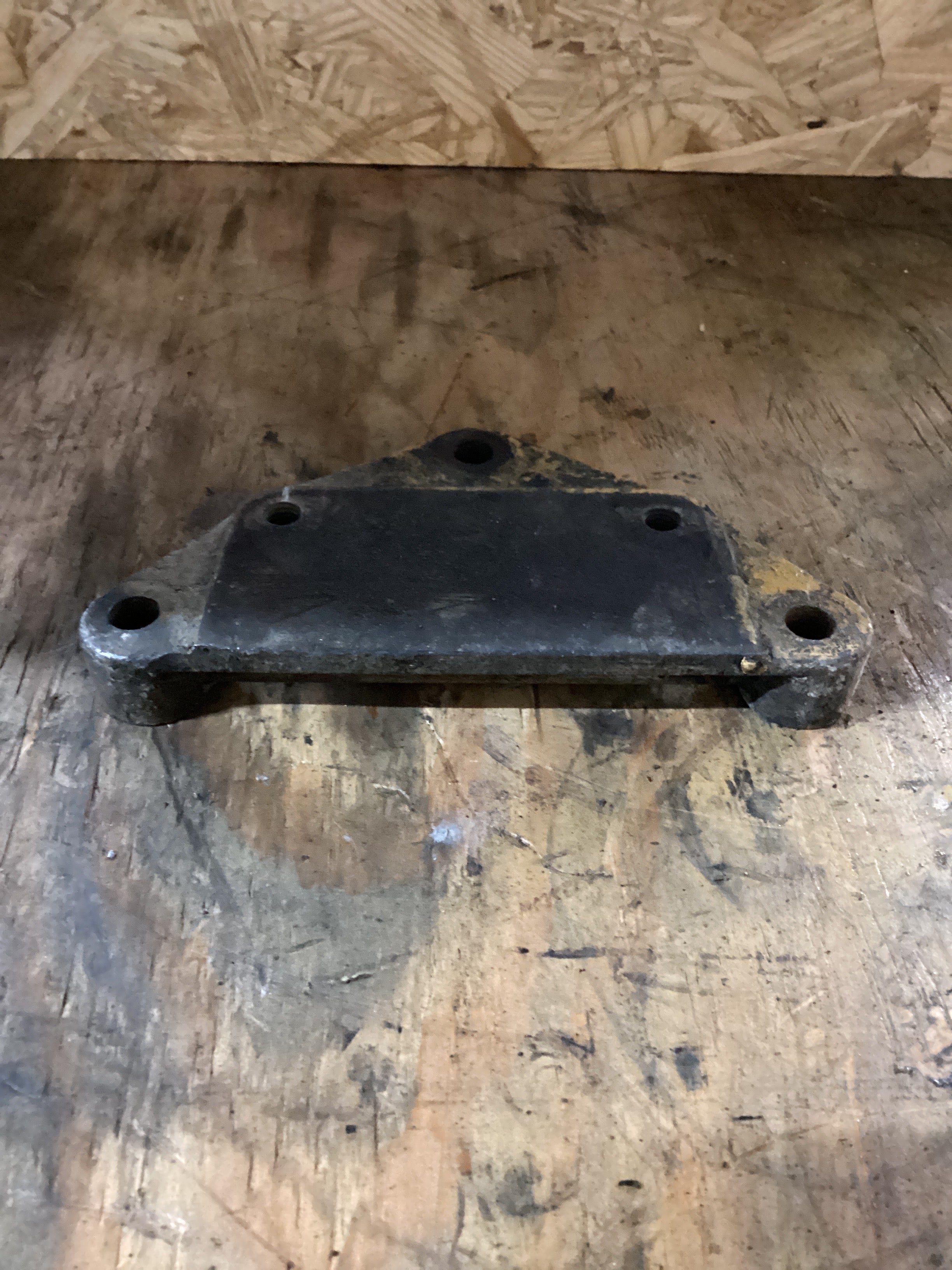 USED | ENGINE OIL COOLER BASE MOUNTING BRACKET CAT C13 | SKU1,332