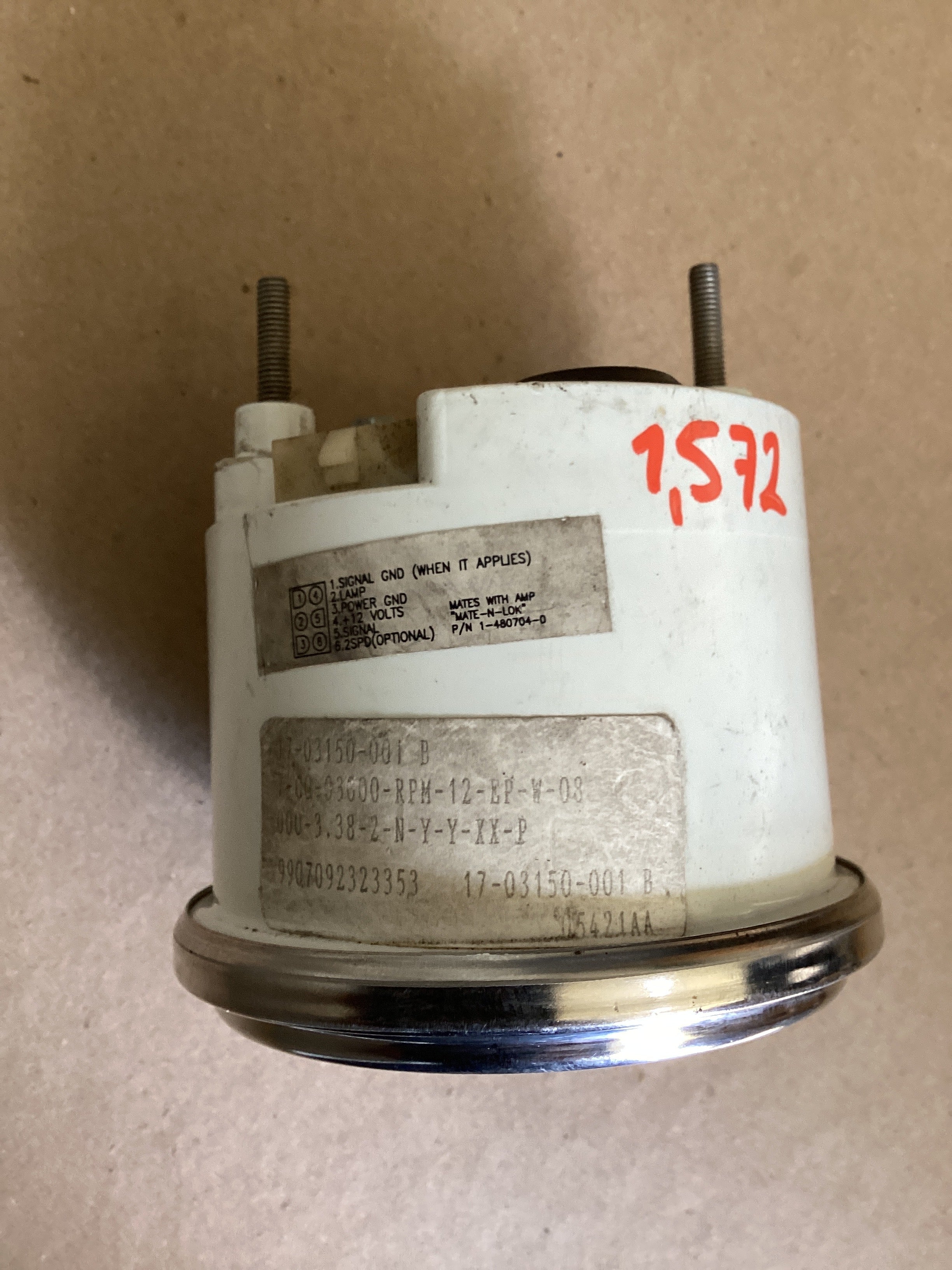 USED | DASHBOARD PANEL RPM X 100 TACHOMETER GAUGE PETERBILT | SKU1,572