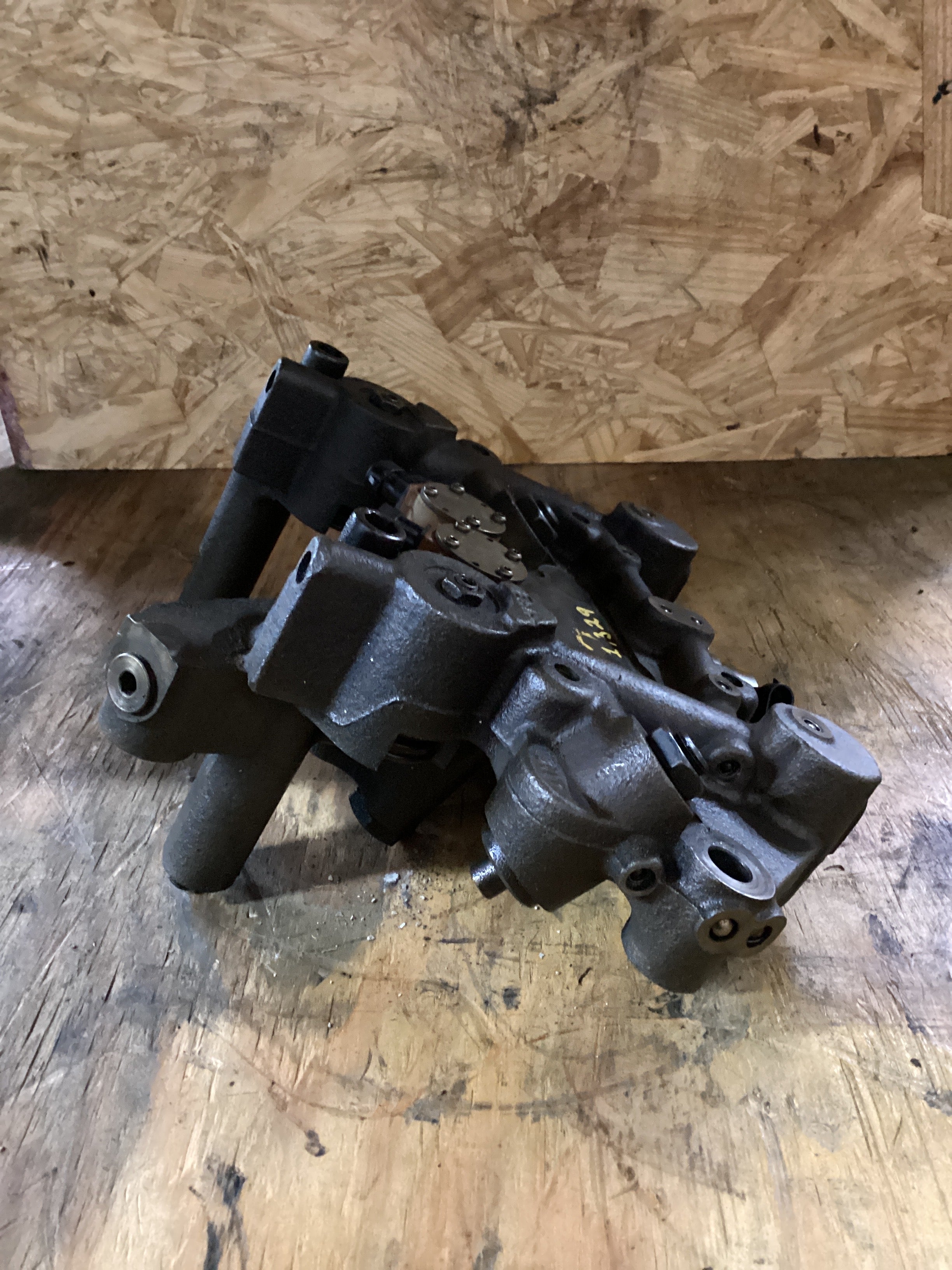 USED | ENGINE JAKE BRAKE ASSEMBLY CAT C13 | SKU1,329