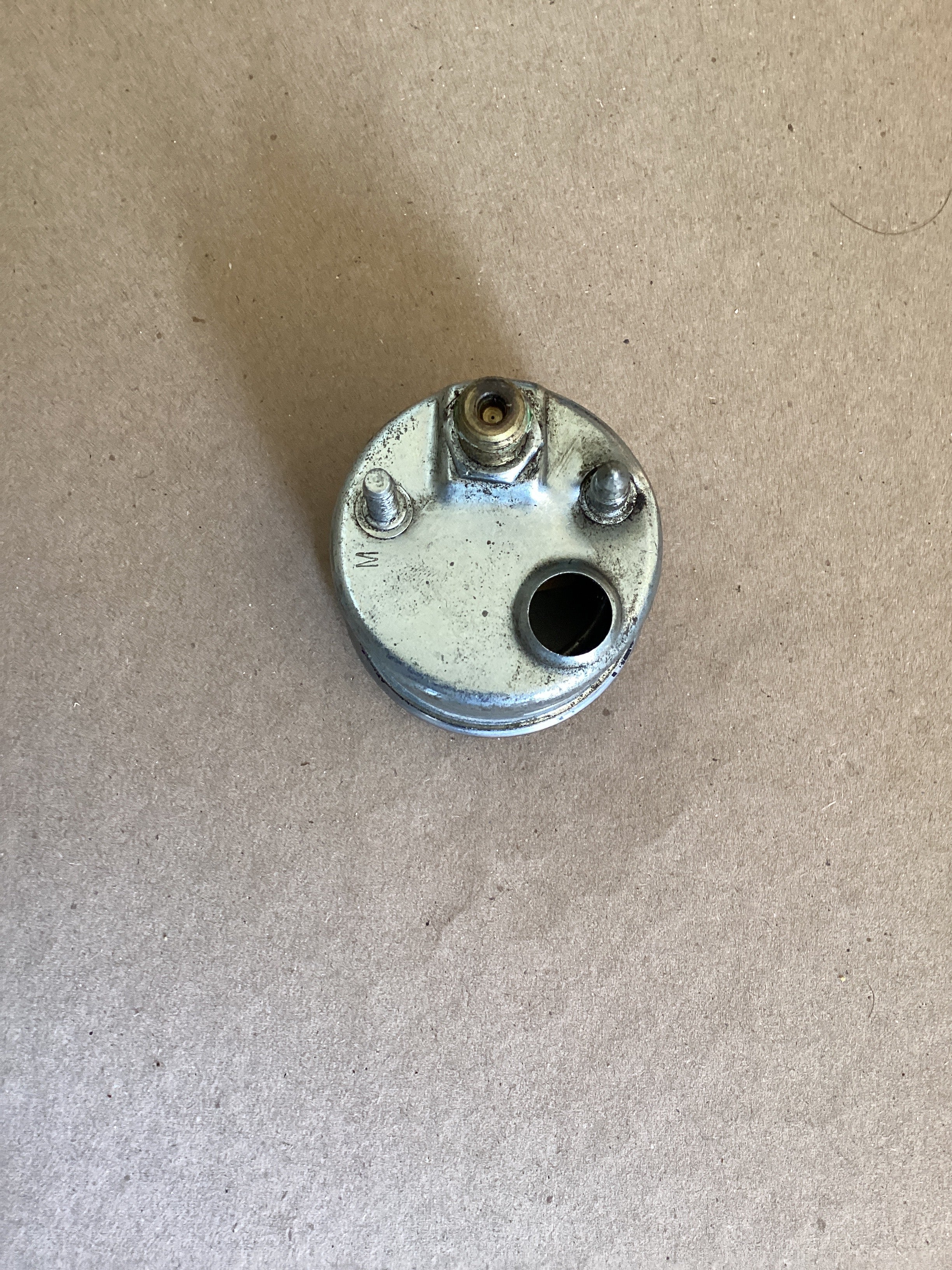 USED | DASHBOARD OIL PRESSURE PSI GAUGE KENWORTH | SKU1,505