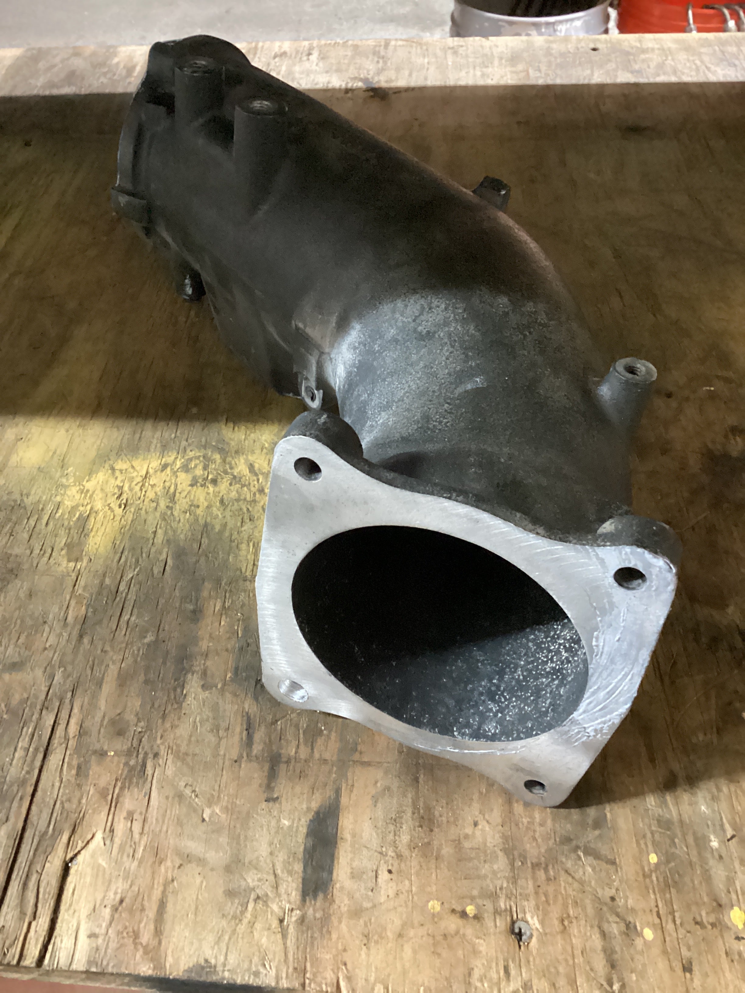 USED | ENGINE INTAKE MANIFOLD CHARGE AIR BOOST PIPE DETROIT DD15 | SKU1,451