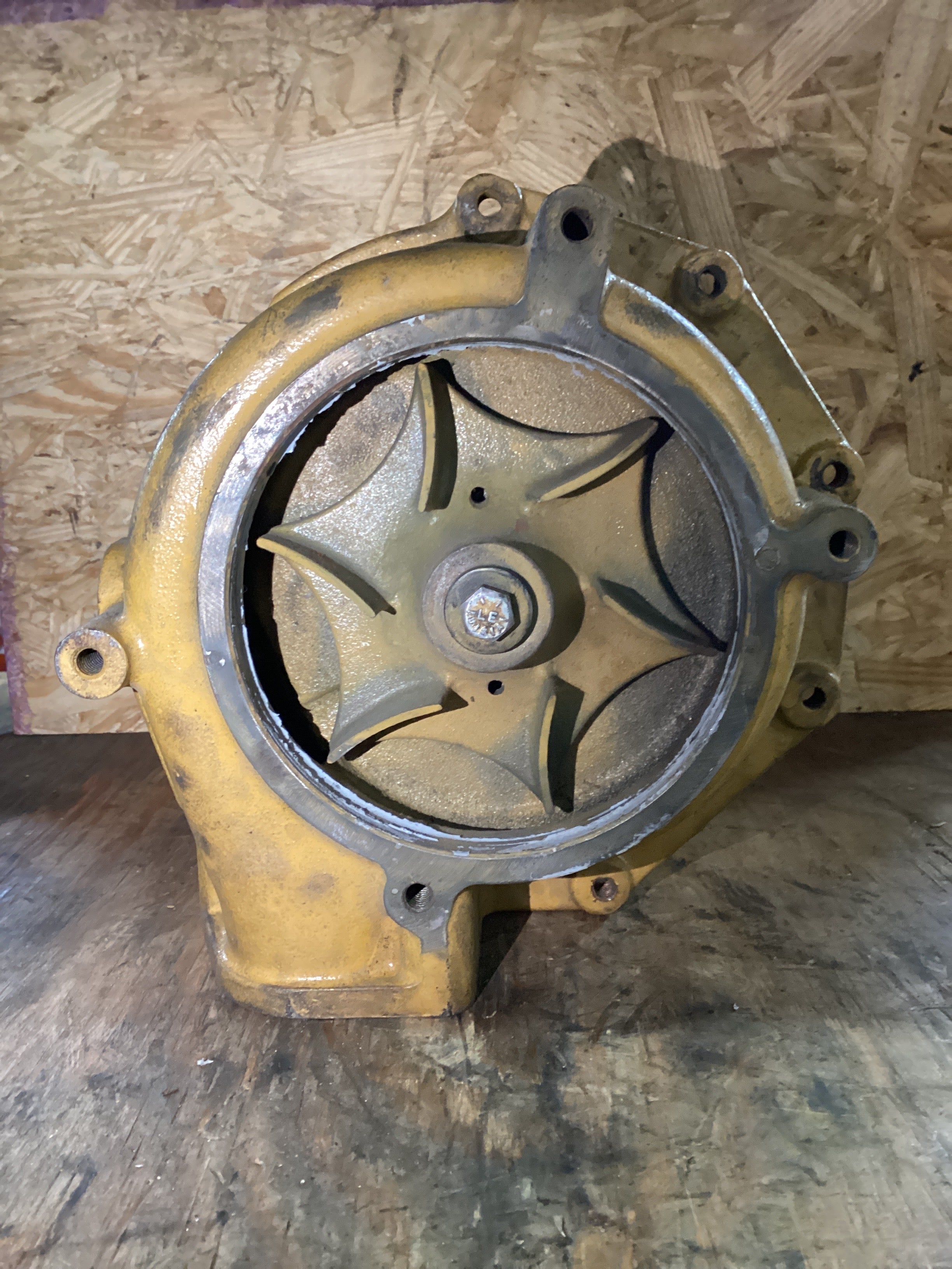 USED | ENGINE WATER PUMP CAT C15 | SKU1,370