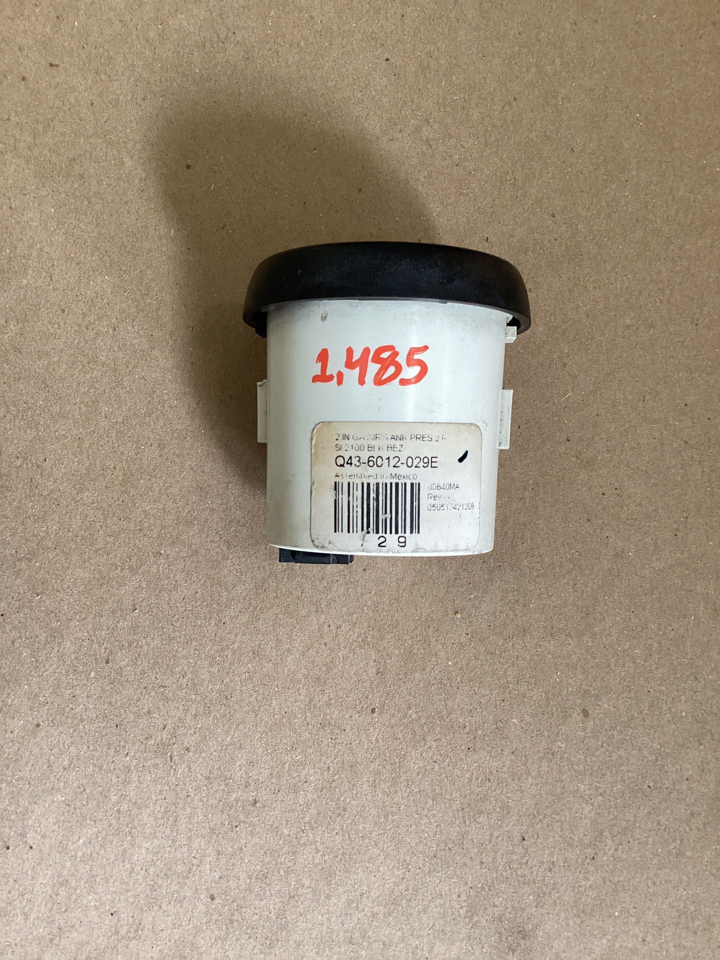 USED | DASHBOARD AIR PRESSURE SECOND GAUGE PETERBILT | SKU1,485