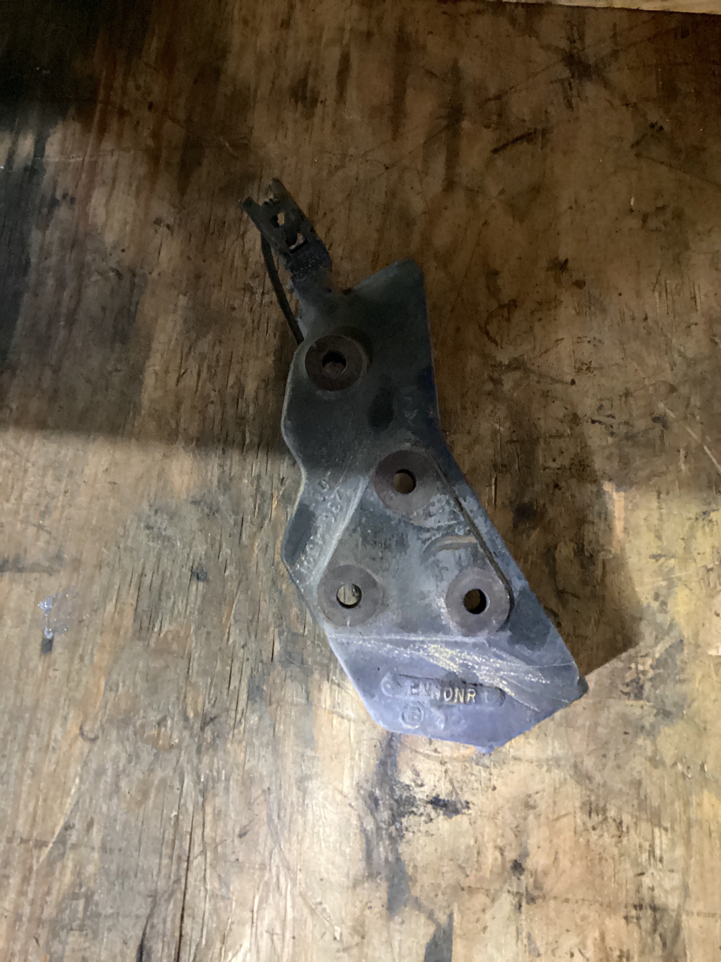 USED | ENGINE EGR INTERCOOLER MOUNTING BRACKET CAT C13 | SKU1,335