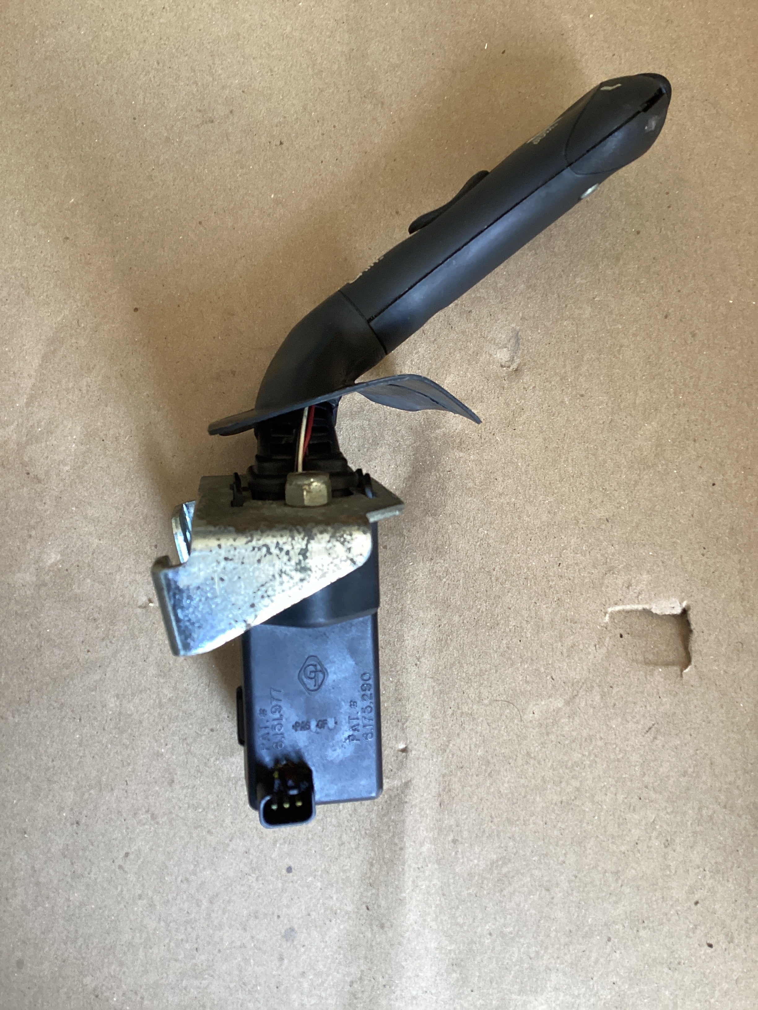 USED | SHIFTER AUTOMATIC FREIGHTLINER CASCADIA | SKU1,625