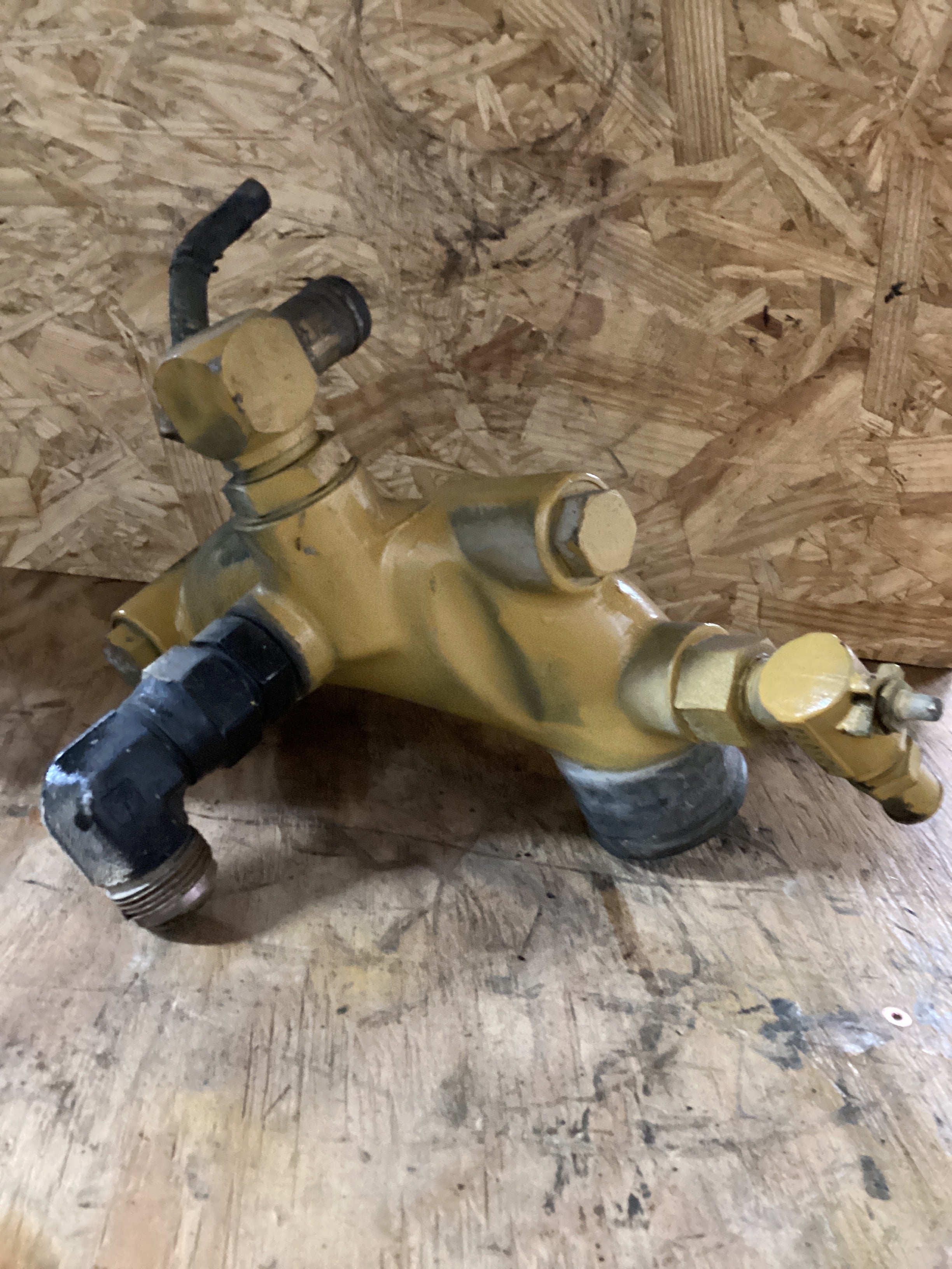 USED | ENGINE WATER TRANSFER TUBE CAT C13 | SKU1,324