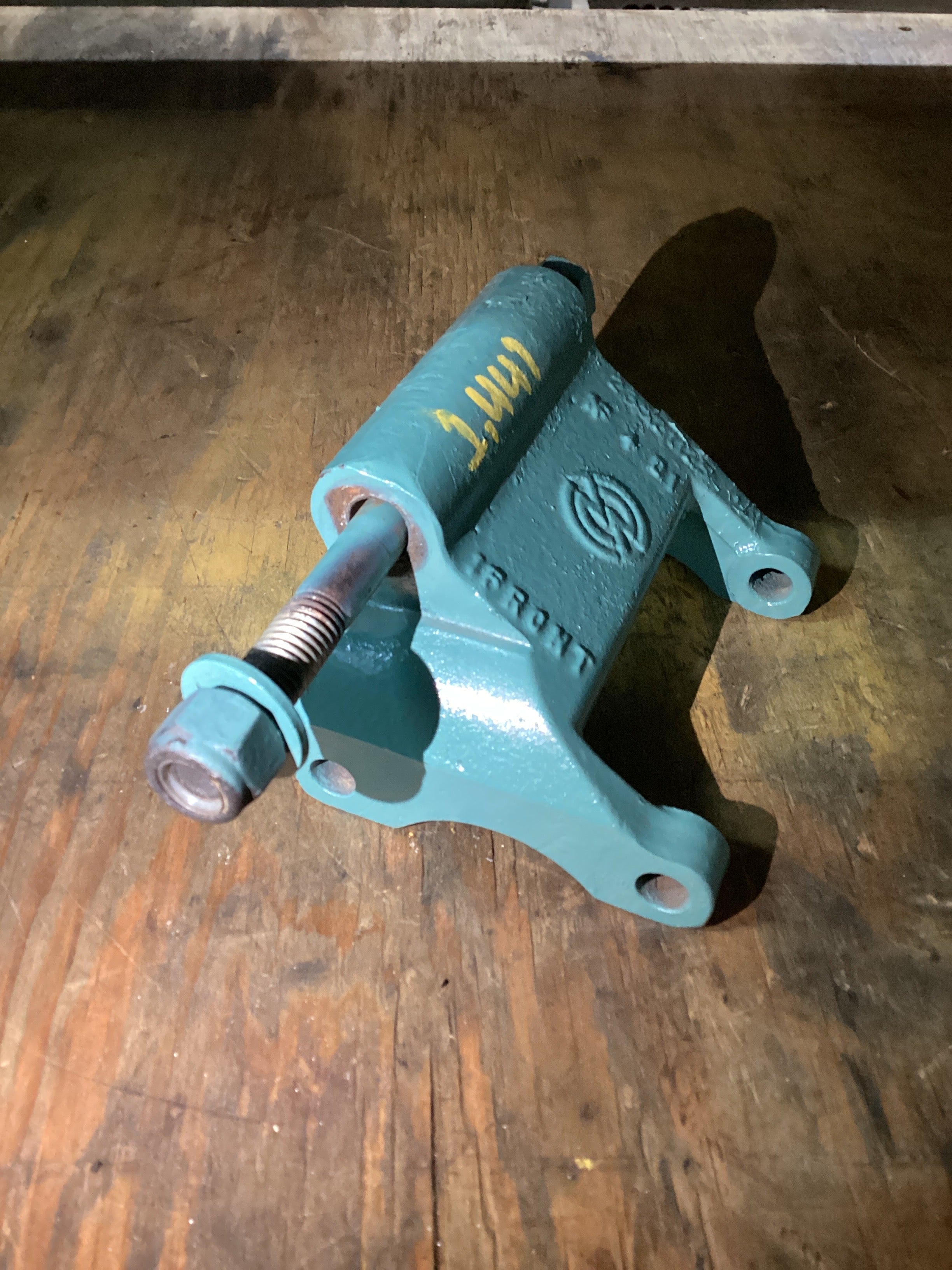 USED | ENGINE ALTERNATOR BRACKET DETROIT | SKU1,441