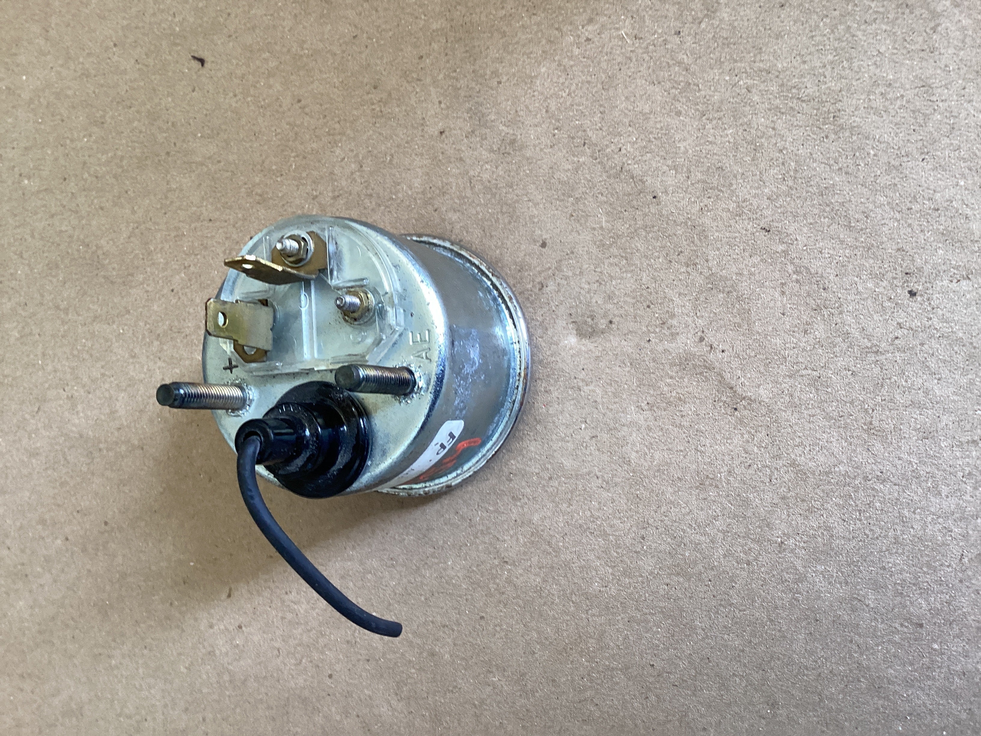 USED | DASHBOARD PANEL VOLTAGE VOLTMETER GAUGE FREIGHTLINER | SKU1,554