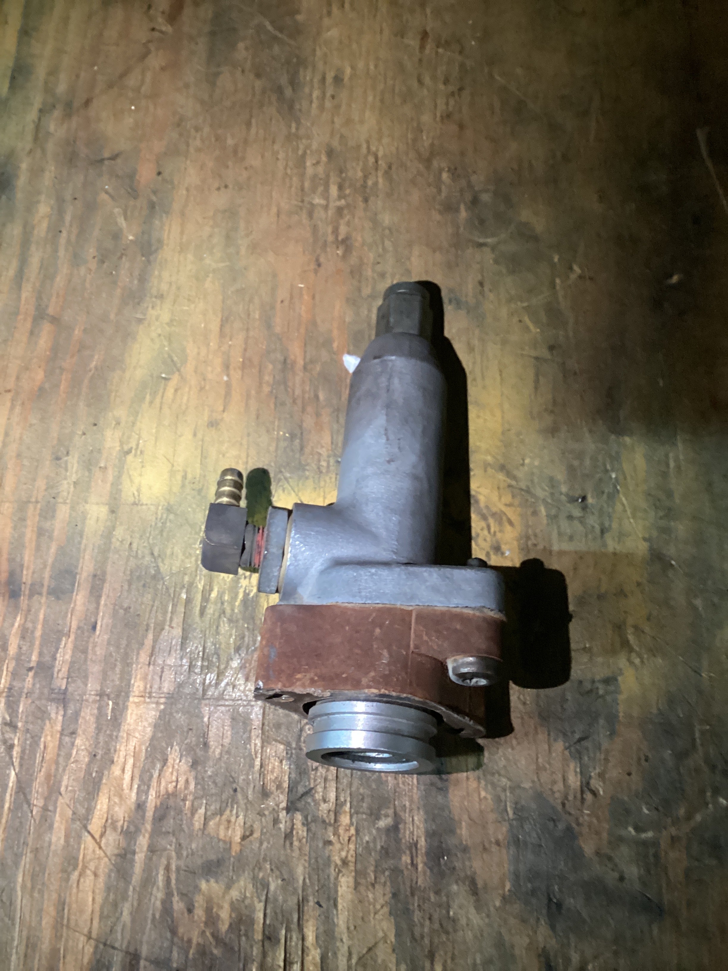 USED | CLUTCH MASTER CYLINDER ACTUATOR INTERNATIONAL | SKU1,423