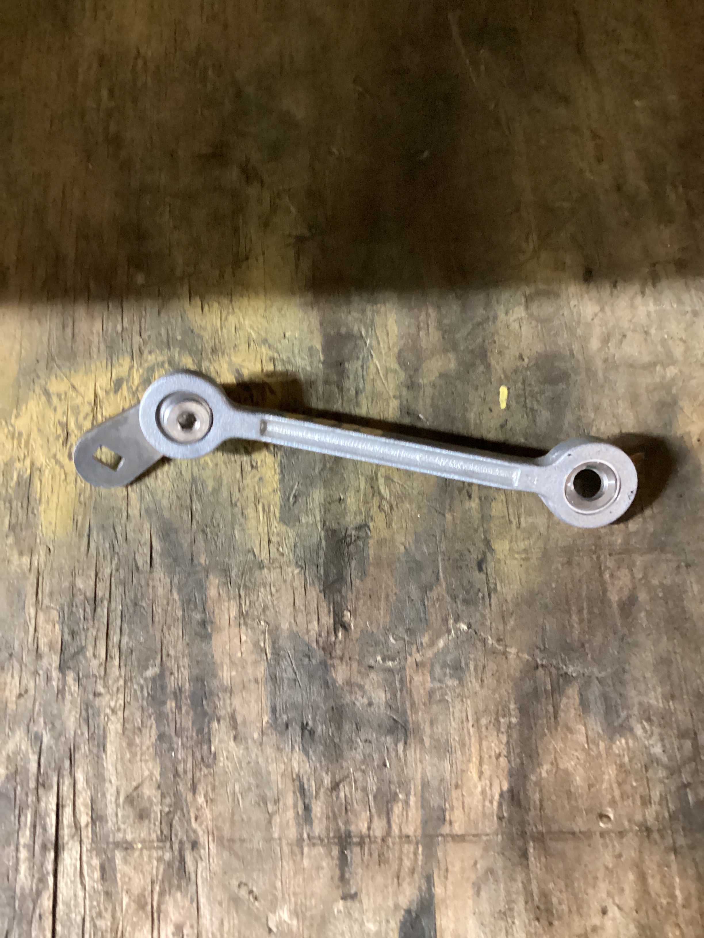NEW | ENGINE PULL ROD EGR TOW BAR DETROIT | SKU1,450