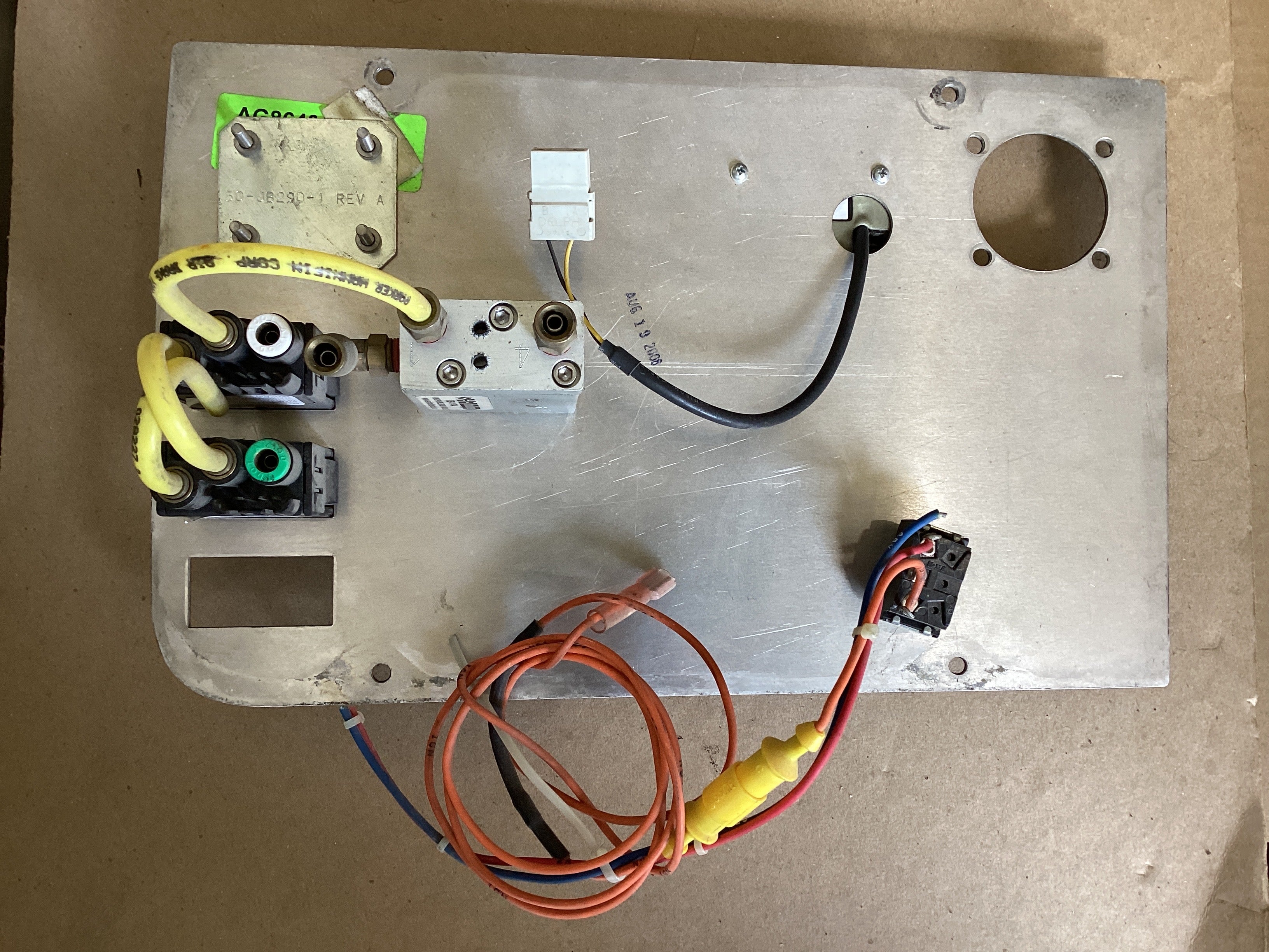 USED | DASHBOARD PANEL SWITCH FREIGHTLINER CASCADIA | SKU1,612