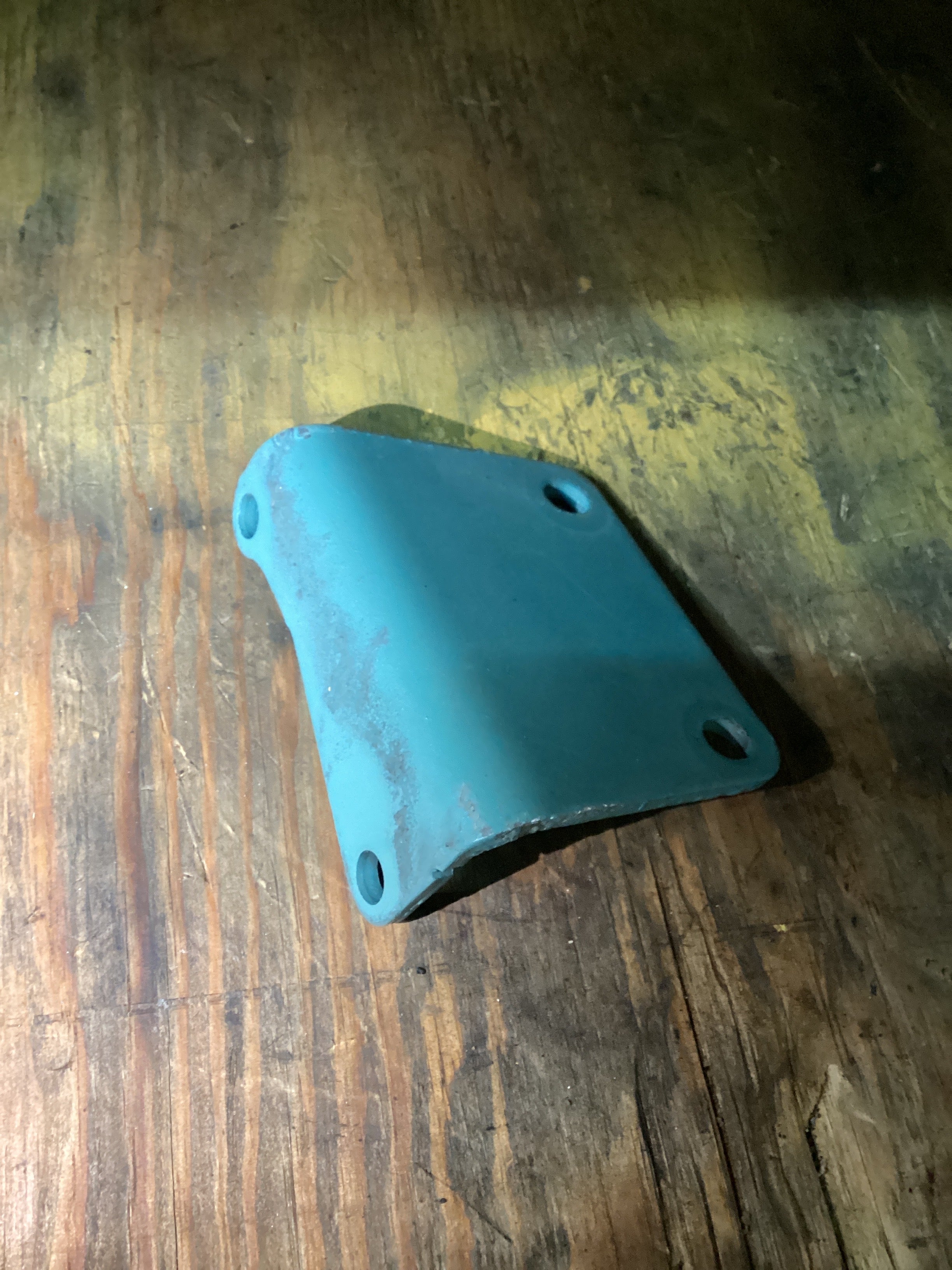 USED | ENGINE AIR COMPRESSOR BRACKET DETROIT 14 L | SKU1,440