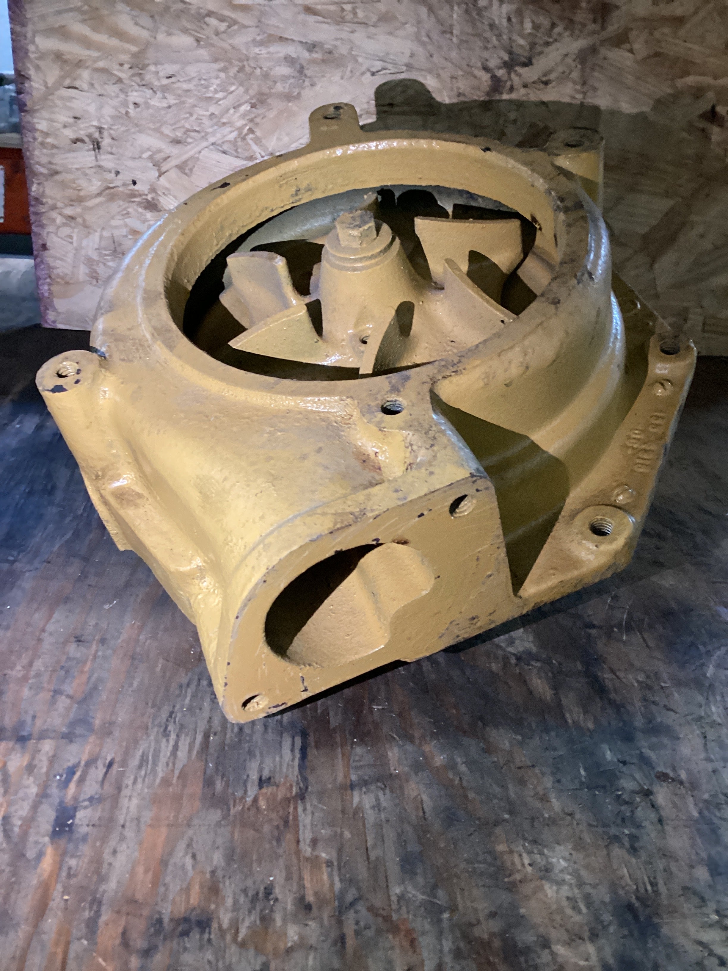 USED | ENGINE WATER PUMP CAT 3406 | SKU1,369