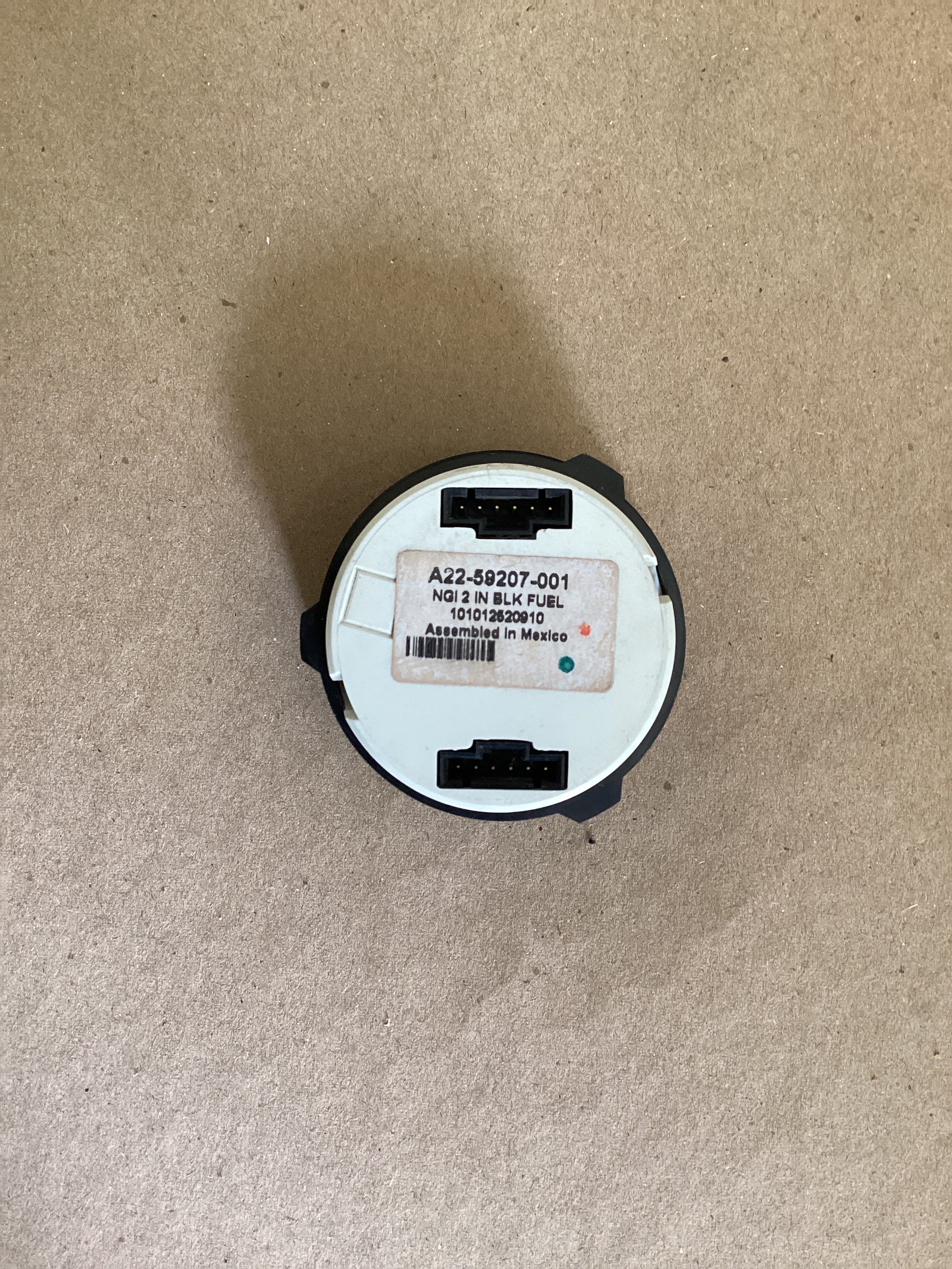 USED | DASHBOARD FUEL GAUGE FREIGHTLINER | SKU1,488